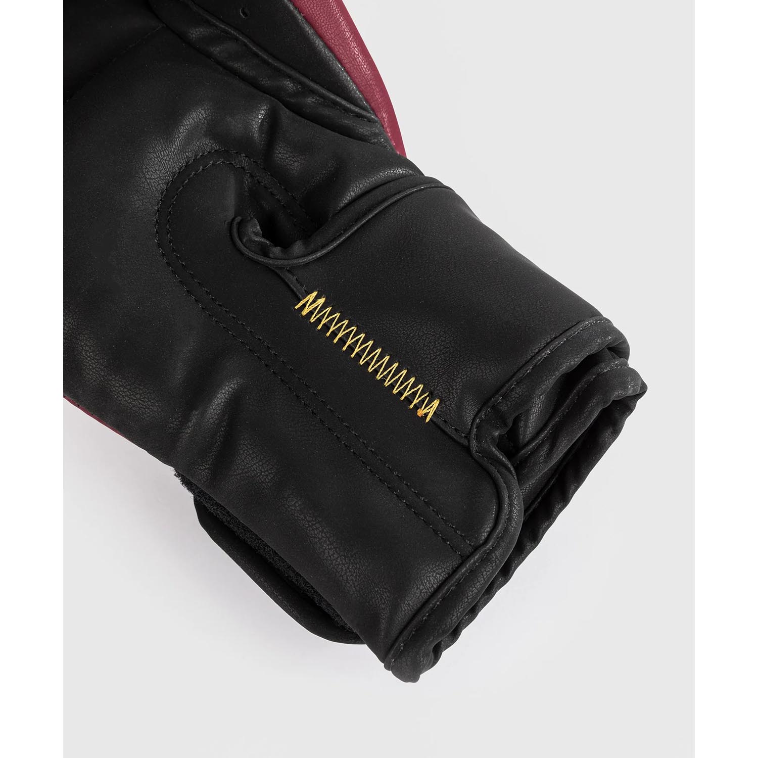 VENUM Boxing Gloves, Tactical XT, winered-gold, 16 Oz