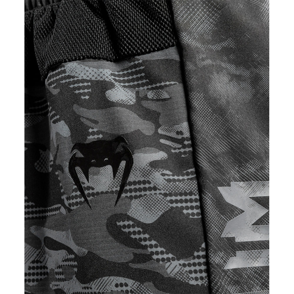 VENUM Training Shorts, Defender, dark-camo, S