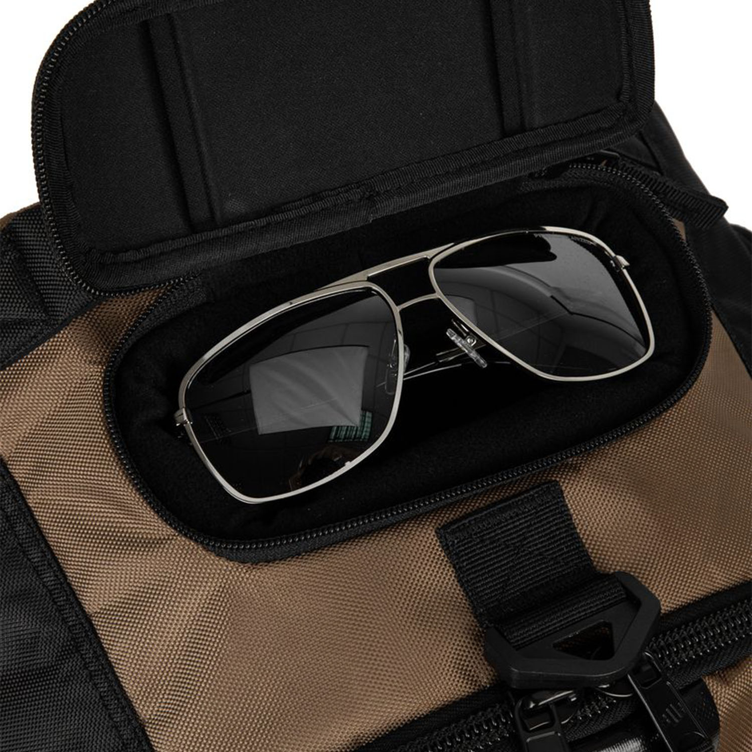 Pit Bull West Coast Rucksack, Hilltop Training Medium, schwarz-sand