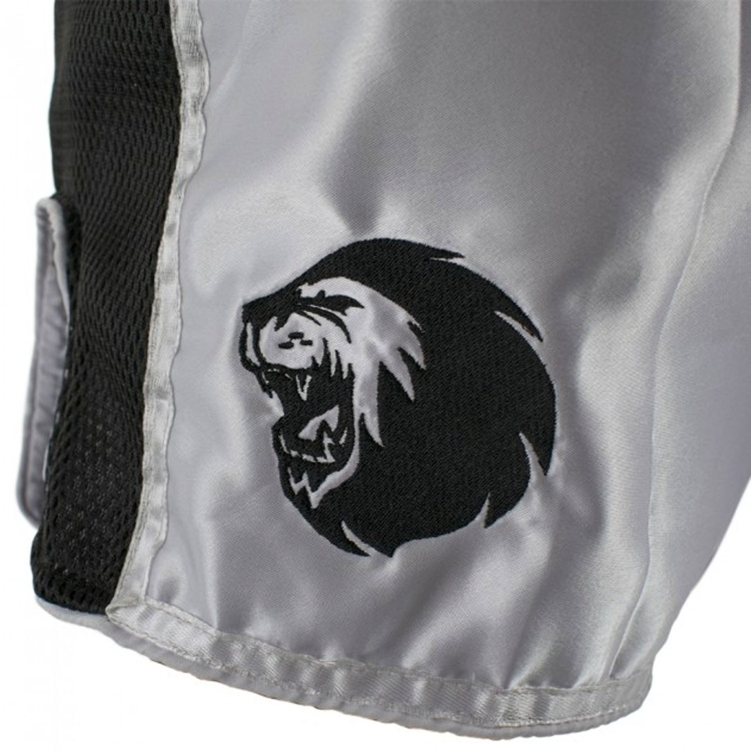 Super Pro, Muay Thai Shorts, Brave, weiß-schwarz, XL