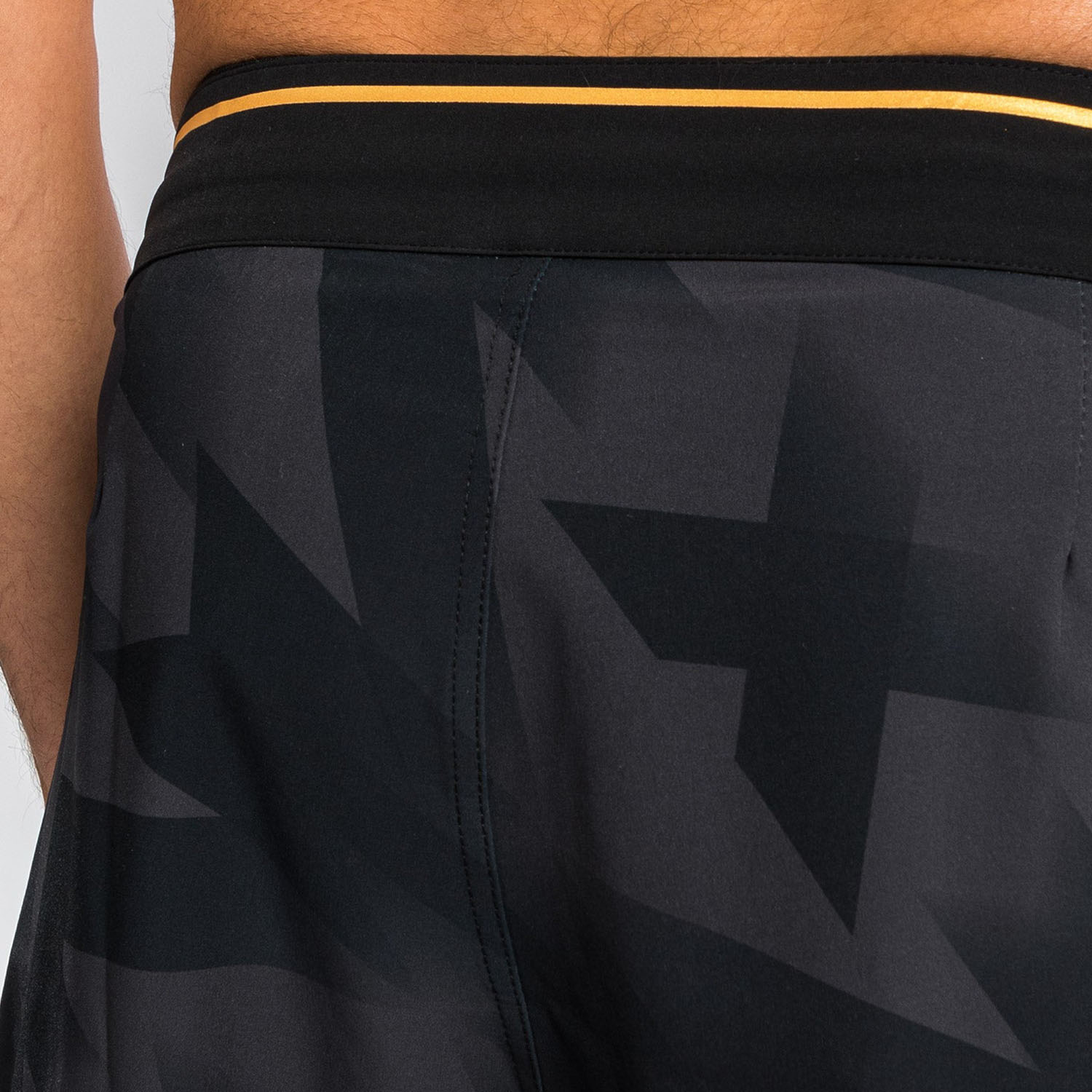 VENUM MMA Fight Shorts, Razor, black-gold, XXL