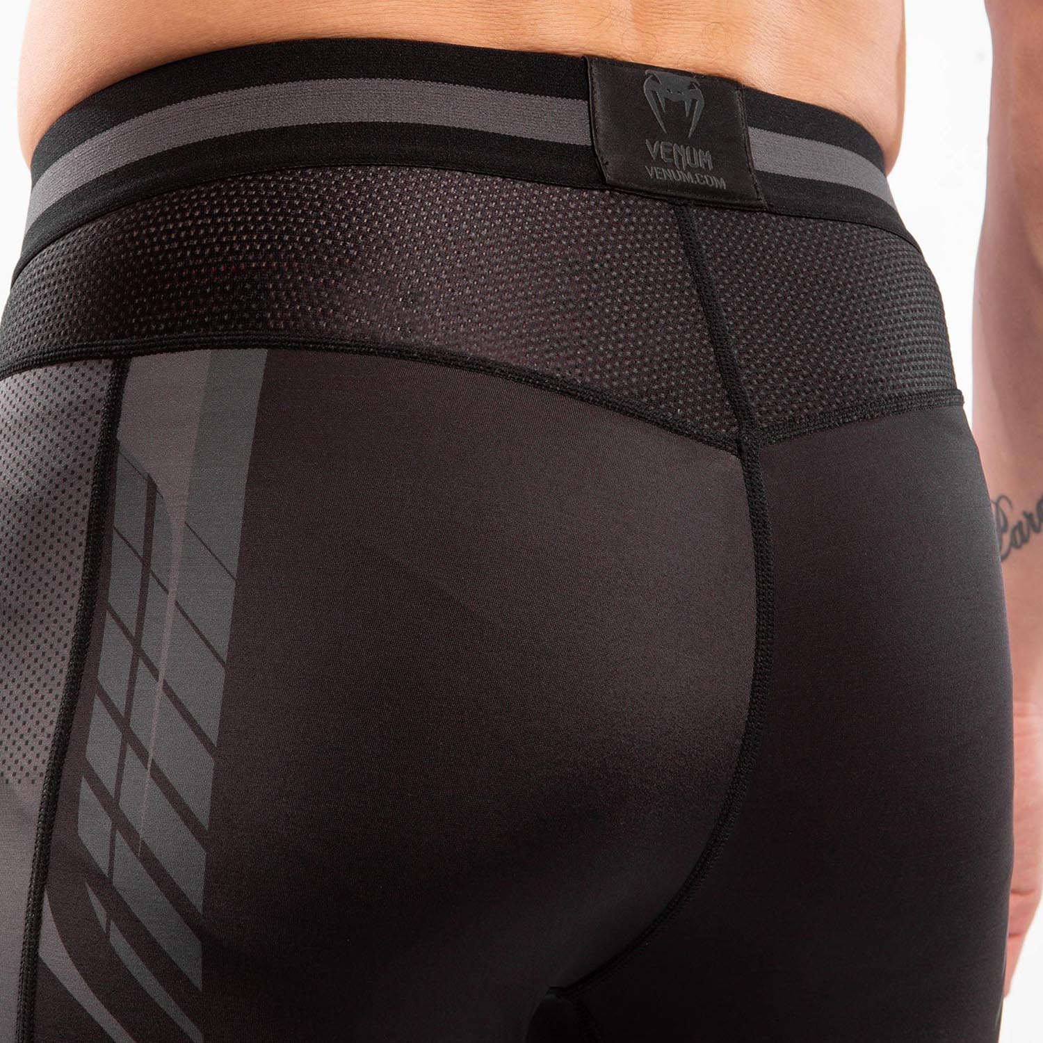 VENUM Compression Shorts, Athletics, black-gold, XXL