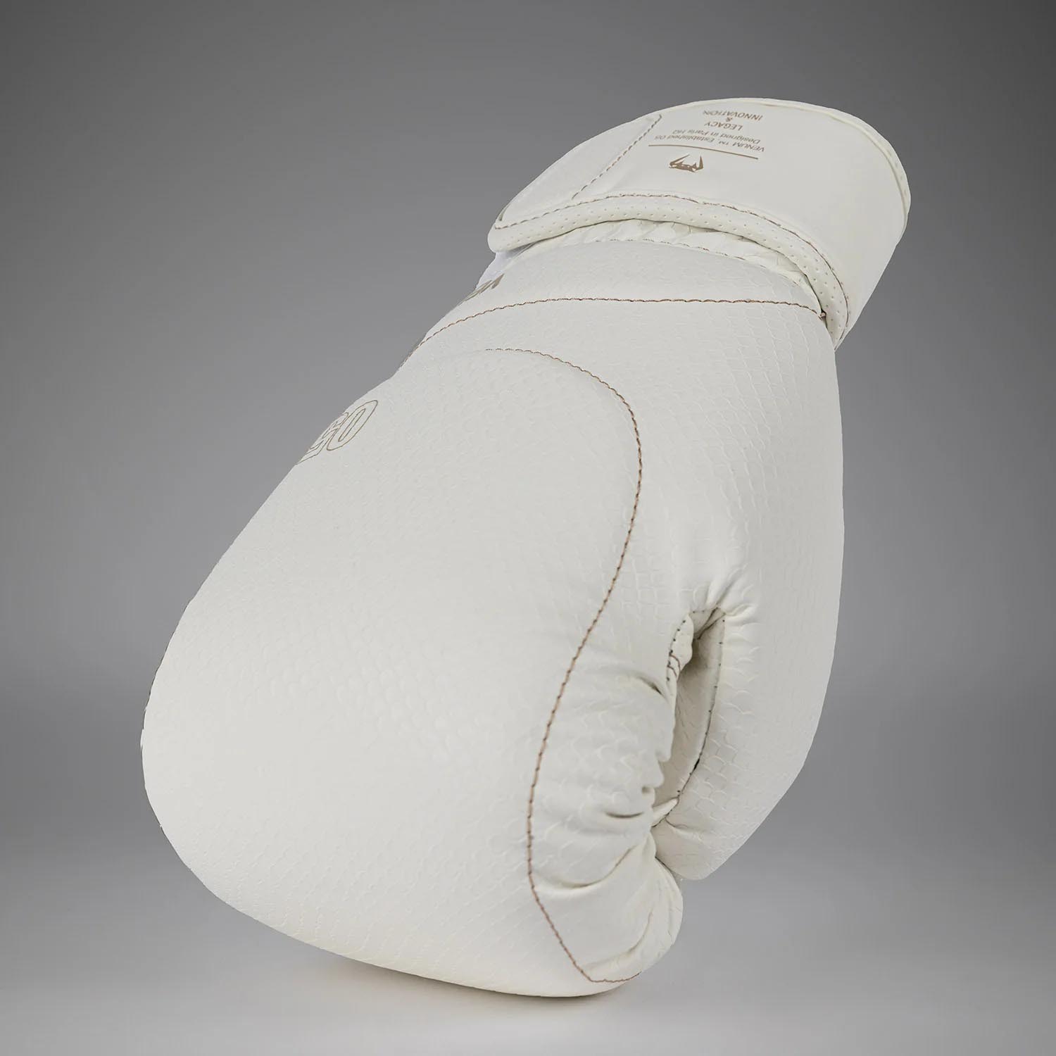 VENUM Boxing Gloves, Impact Evo Scales, ivory, 16 Oz