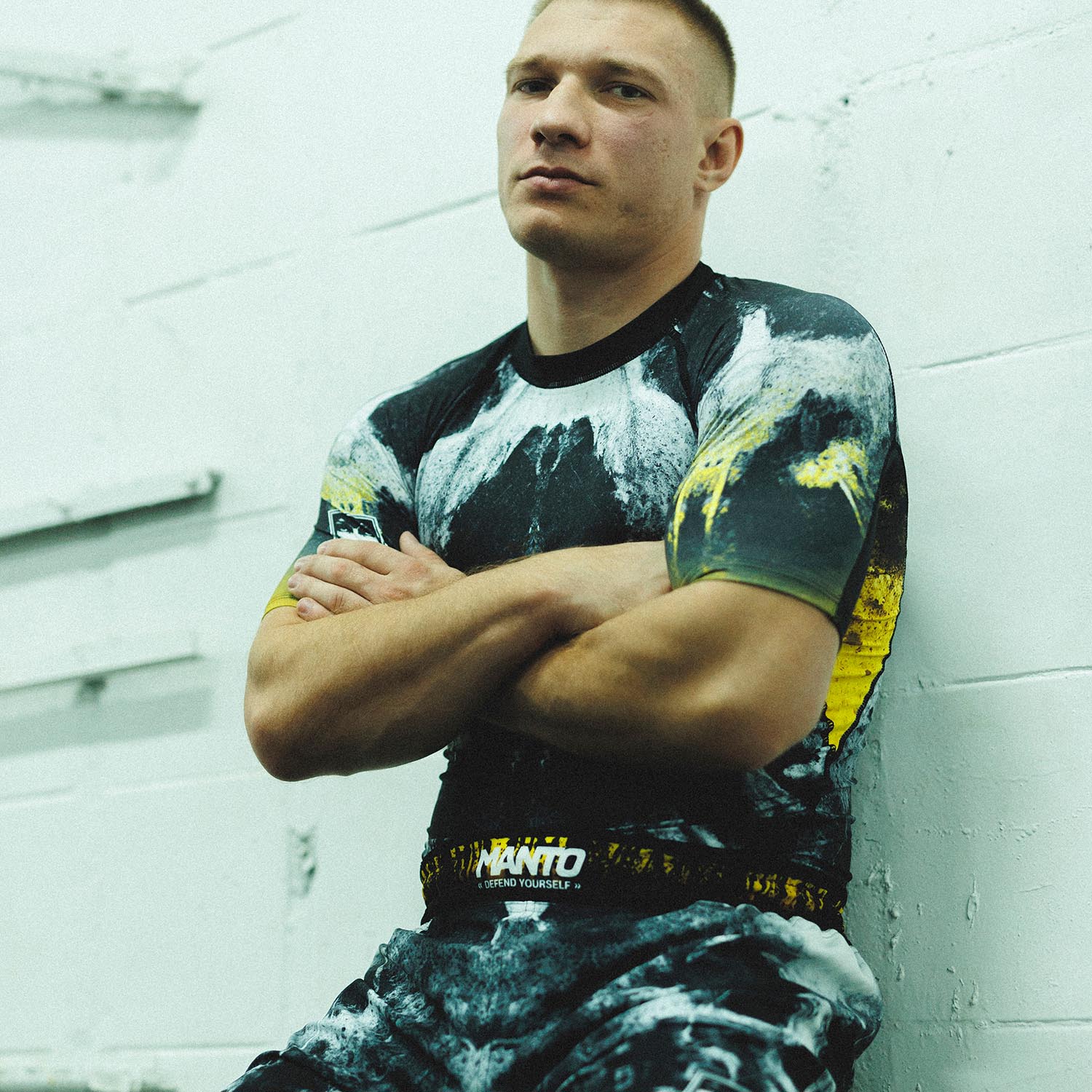 MANTO MMA Fight Shorts, Disobey, XXL