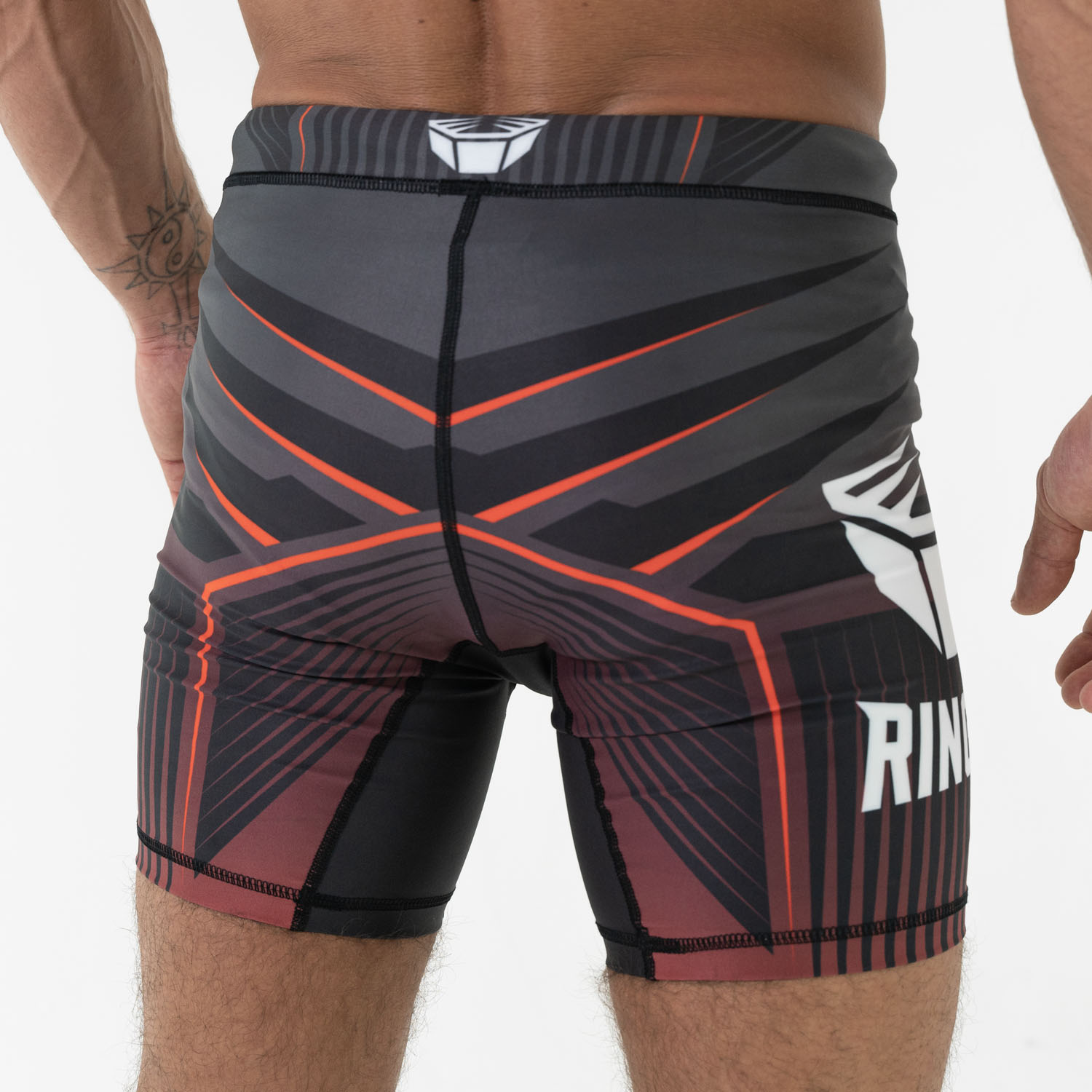 RINGLIFE Compression Shorts - Octaring schwarz-rot S