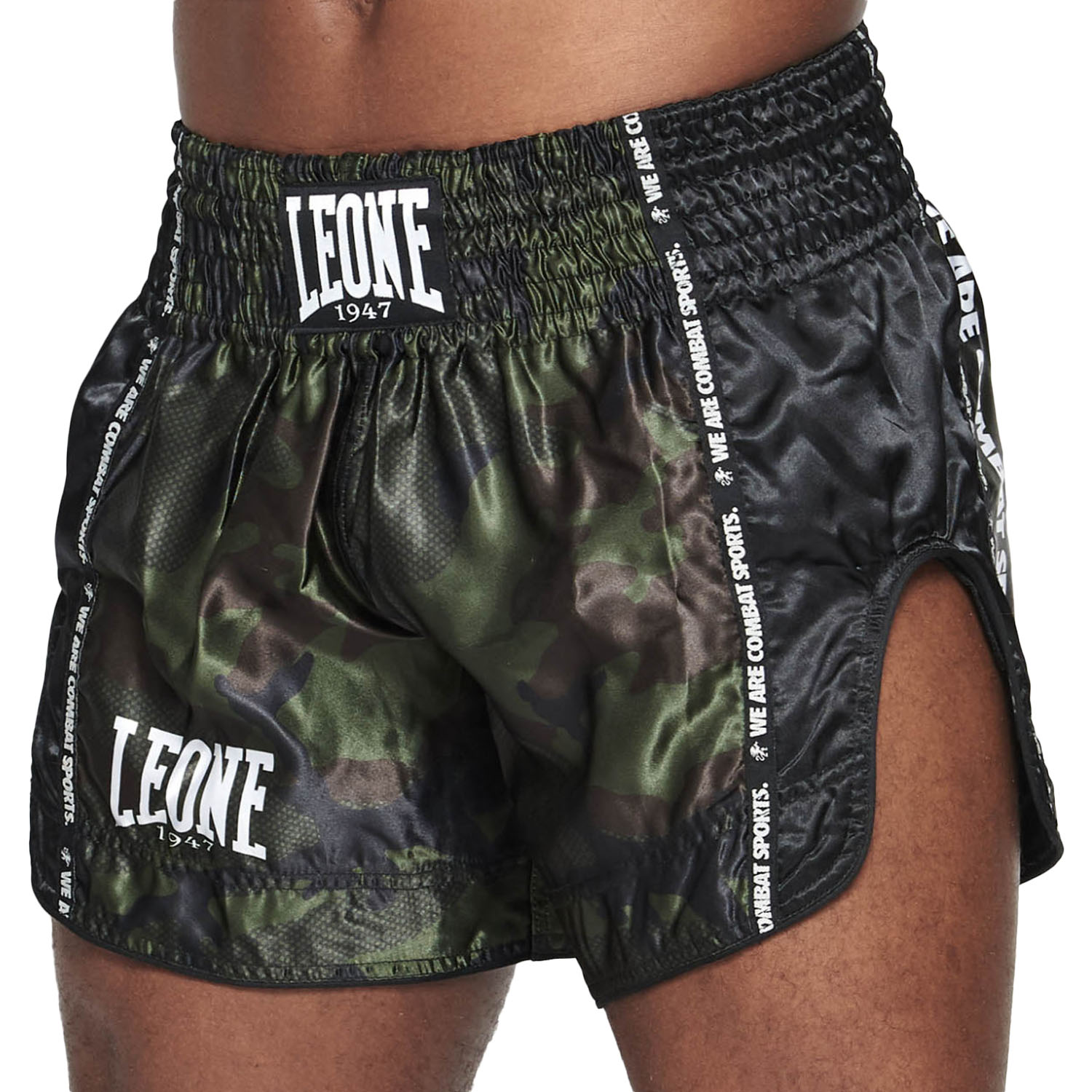 LEONE Muay Thai Shorts, AB961, camo-grün, M