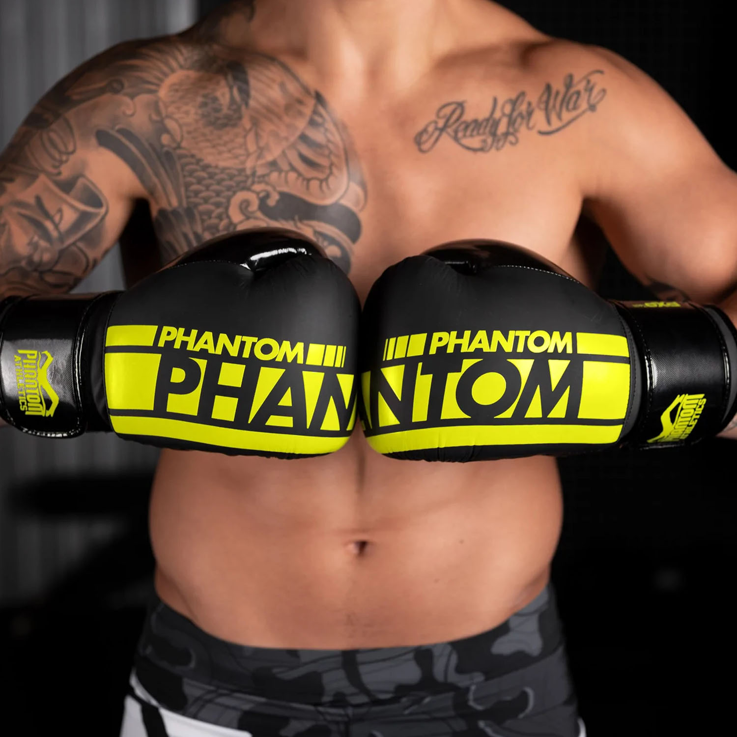 Phantom Athletics Boxing Gloves, Apex, black-neonyellow, 10 Oz
