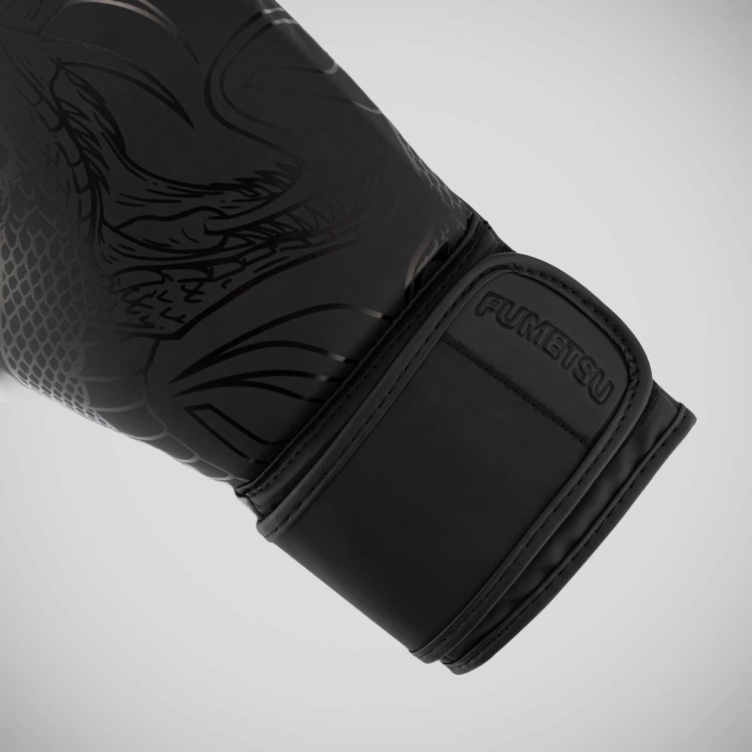 Fumetsu Boxing Gloves, Anaconda, black-black, 14 Oz
