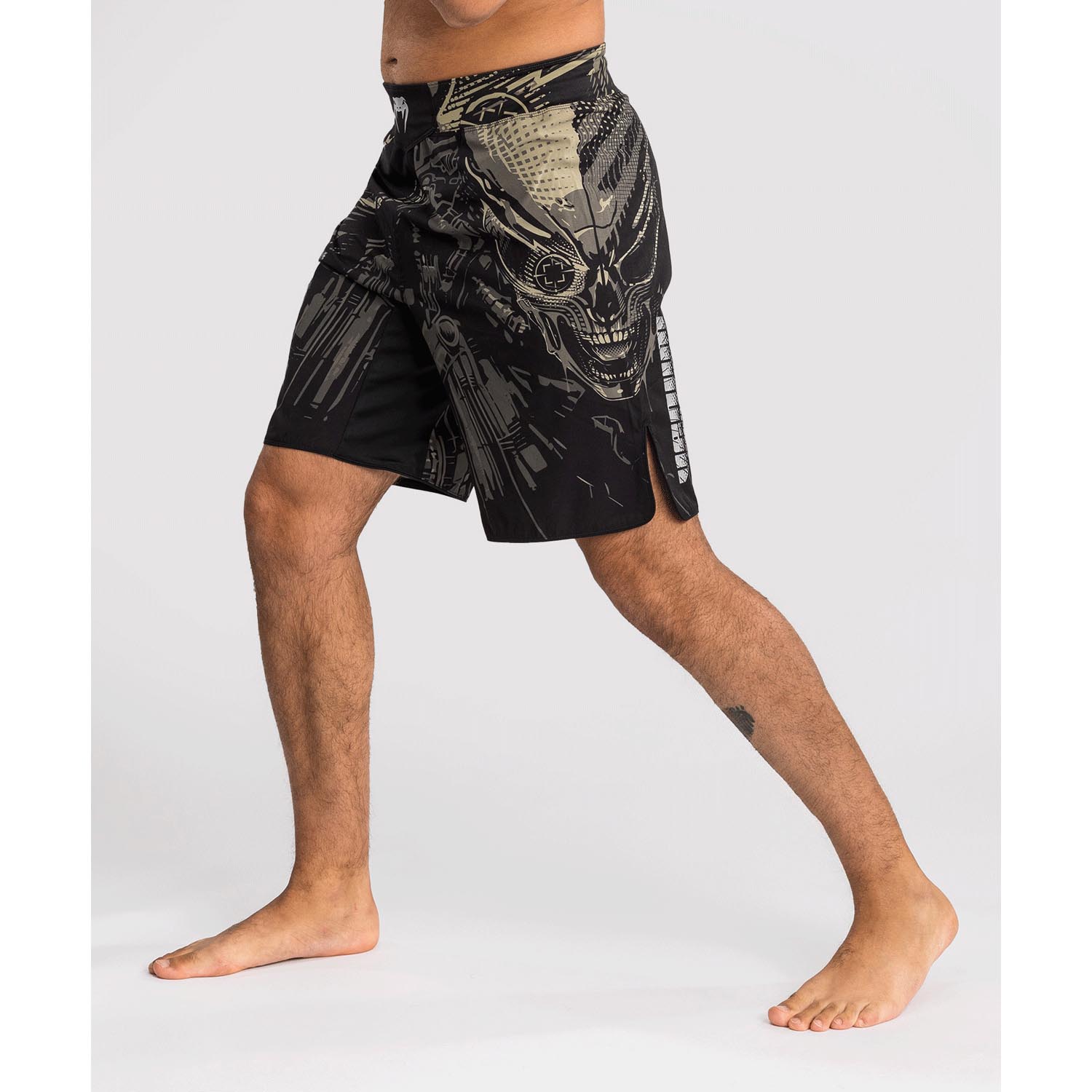 VENUM MMA Fight Shorts, Invader, black-sand, XXL