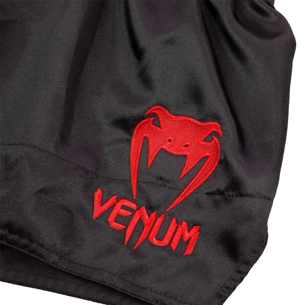 VENUM Muay Thai Shorts, Classic, black-red, M