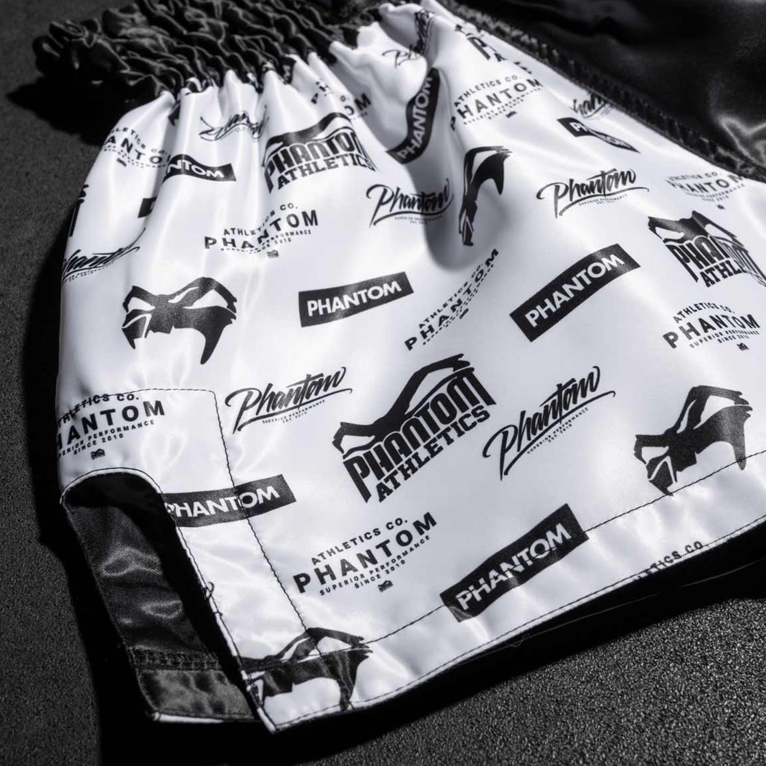 Phantom Athletics Muay Thai Shorts, Legend, black-white, S