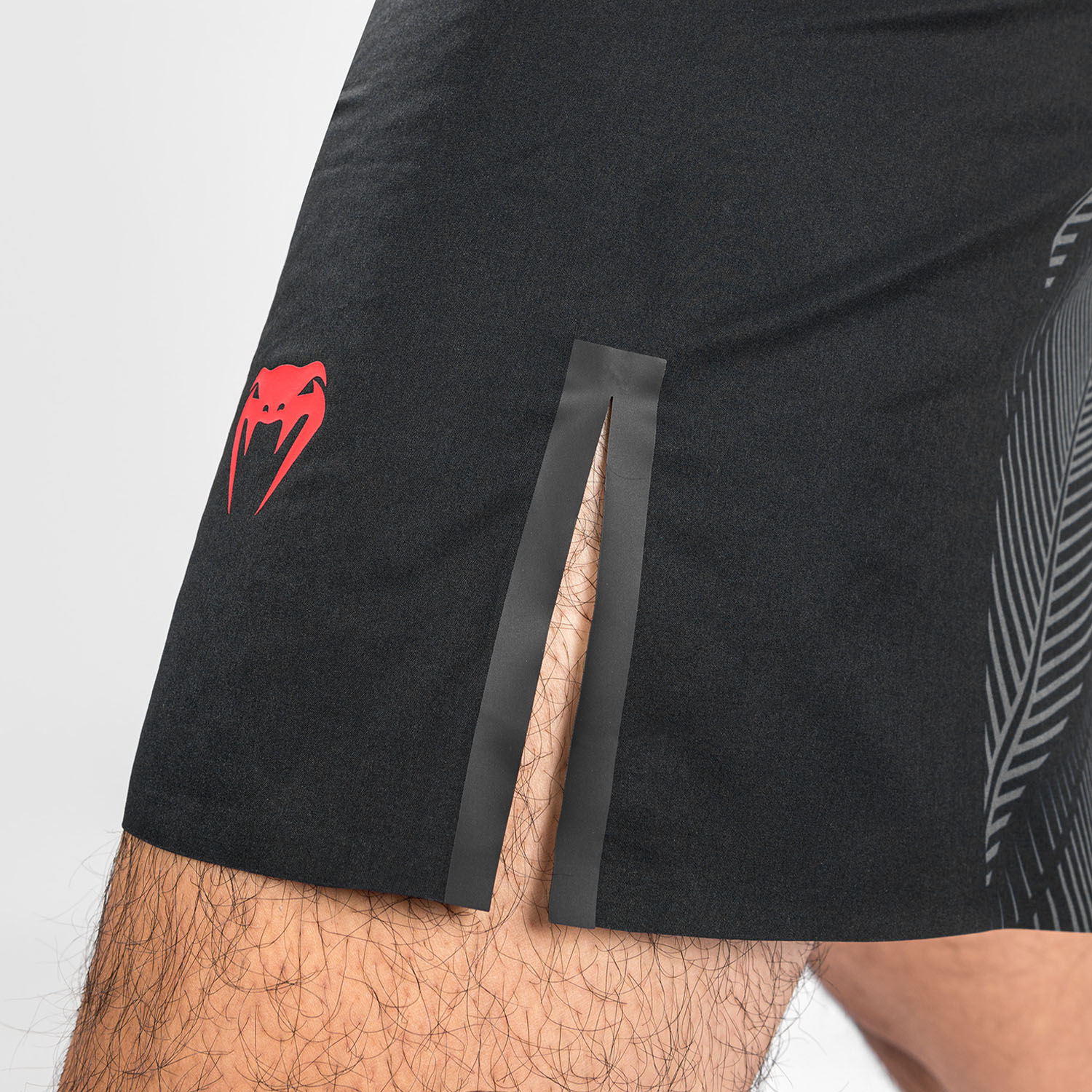 VENUM MMA Fight Shorts, Phantom, black-red, XXL