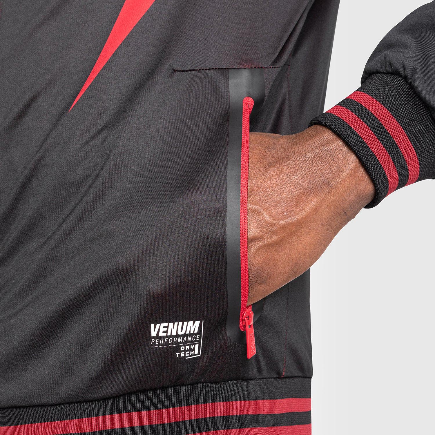 VENUM Trainingsjacke, Adrenaline, schwarz-rot, M