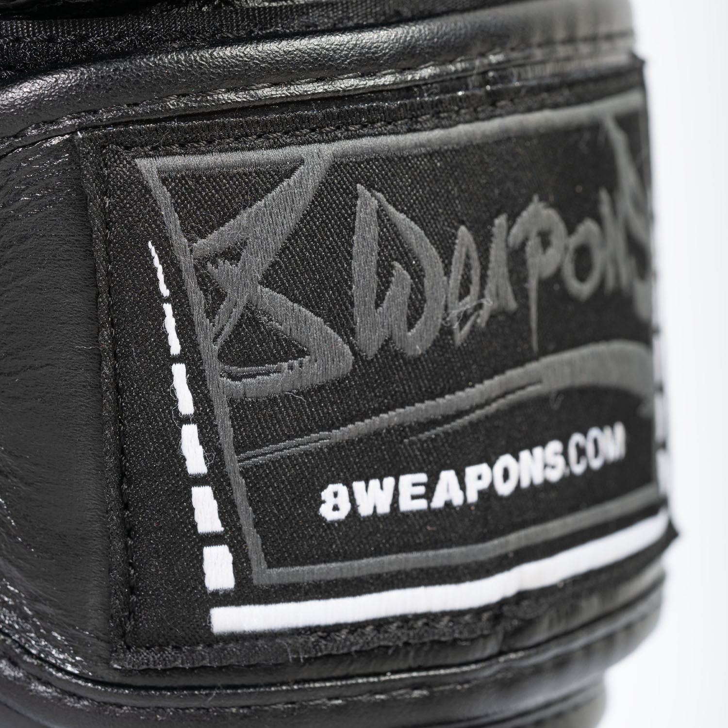 8 WEAPONS Boxing Gloves, Shift, black-matt, 16 Oz