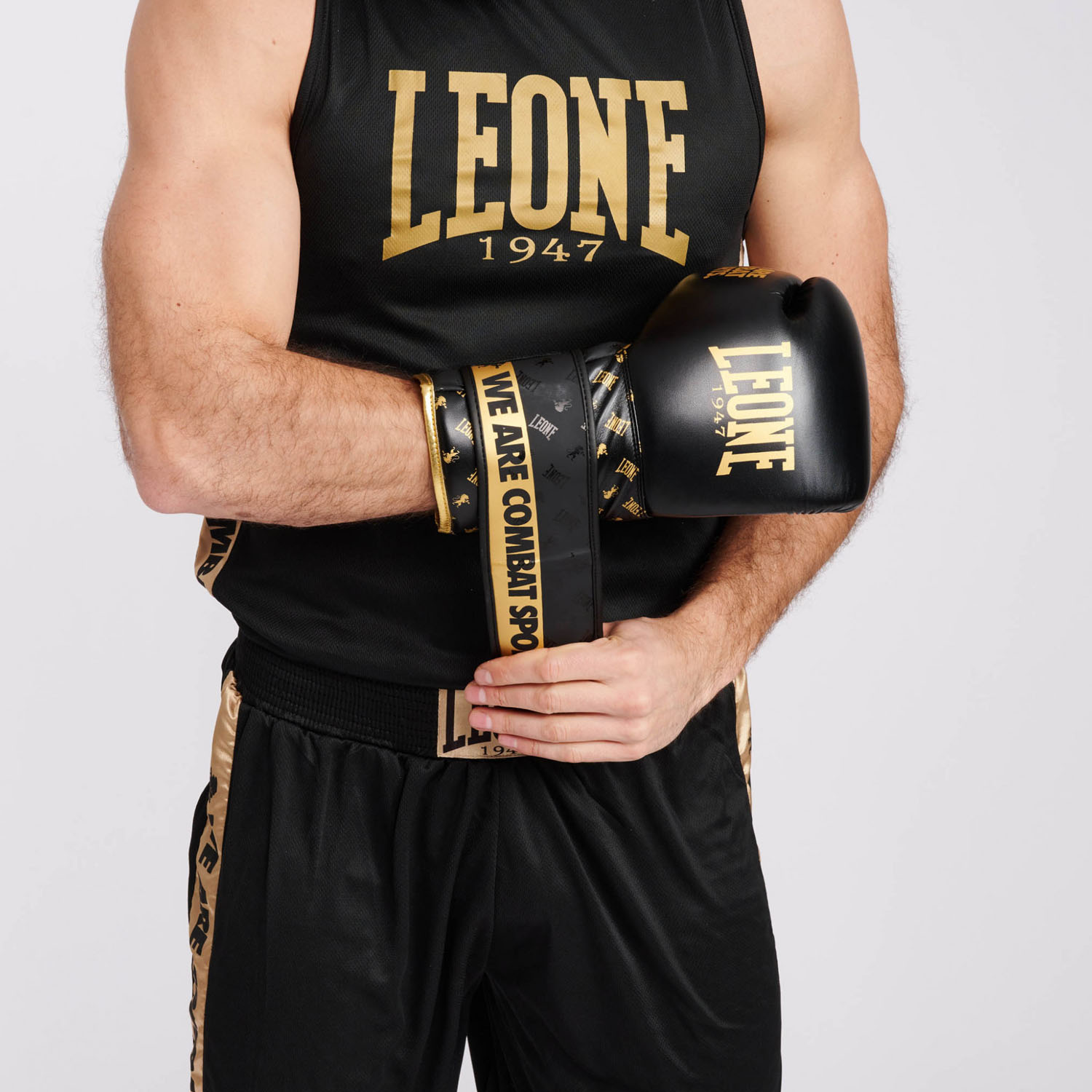 LEONE Boxhandschuhe, DNA, GN220, schwarz-gold, 12 Oz