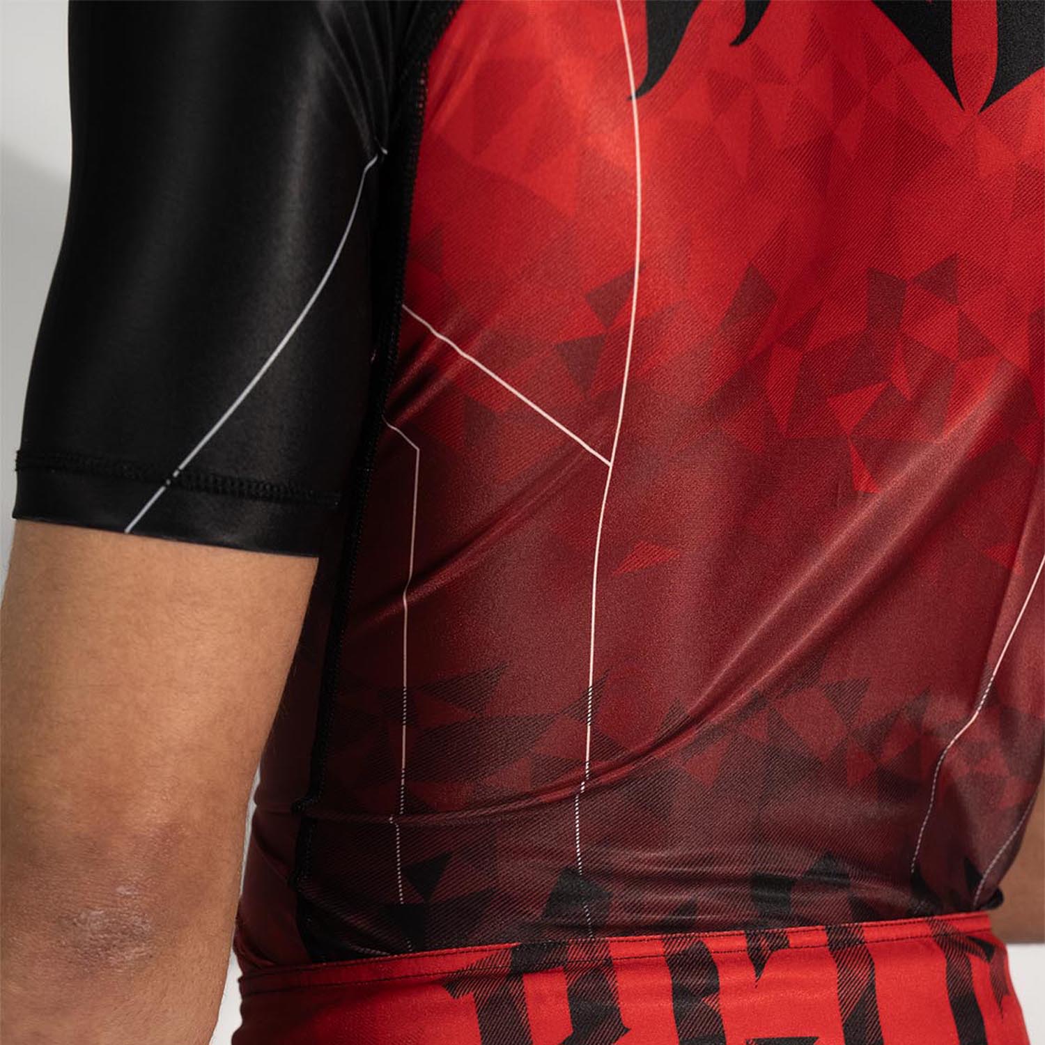 RINGLIFE Rashguard, S/S - Transition schwarz-rot L