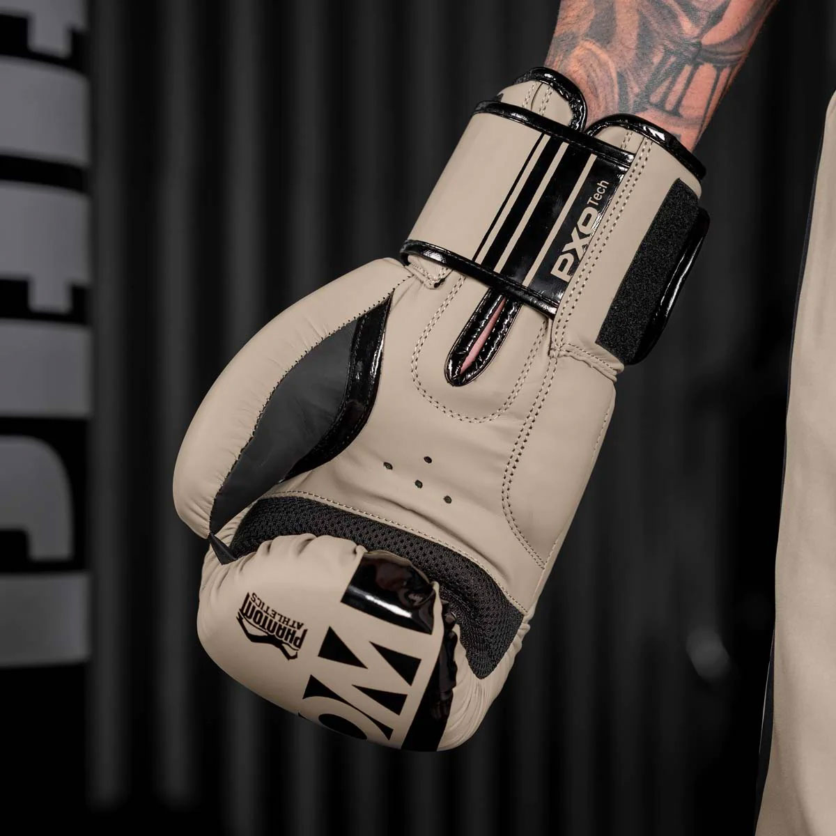 Phantom Athletics Boxing Gloves, Apex, sand, 14 Oz