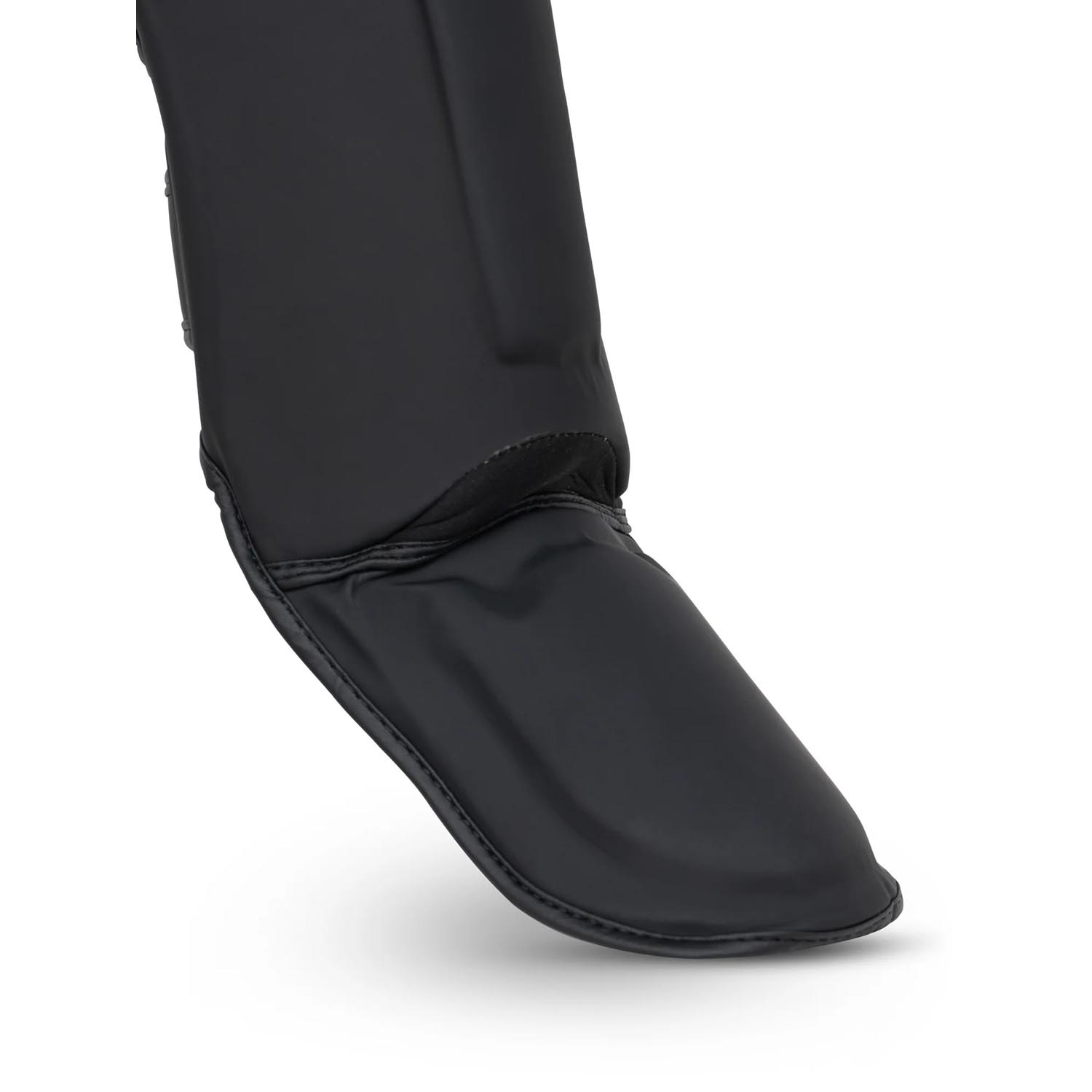 BENLEE Shin Guards, Black Label Claudius, S/M