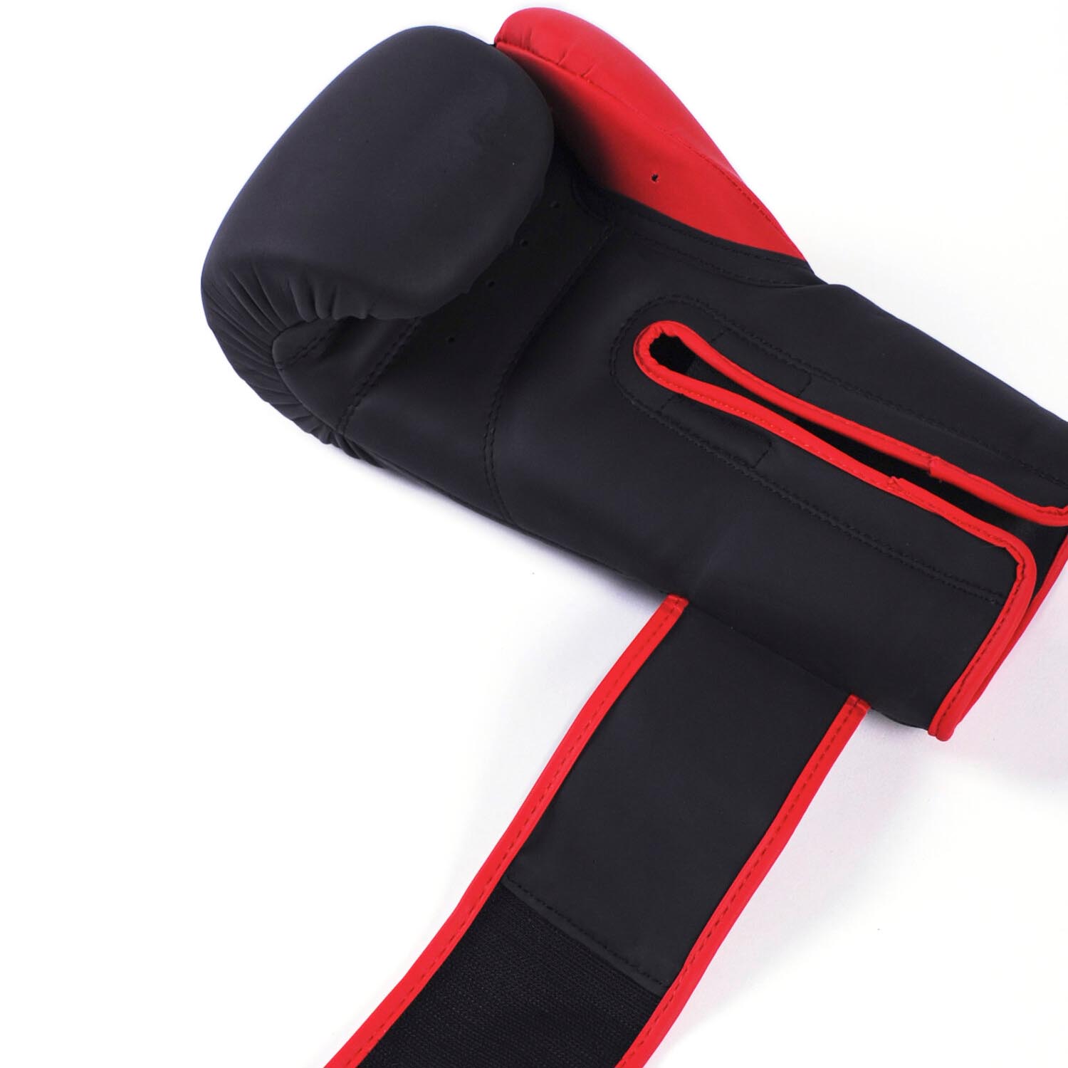 MANTO Boxing Gloves, Essential, black-red, 14 Oz