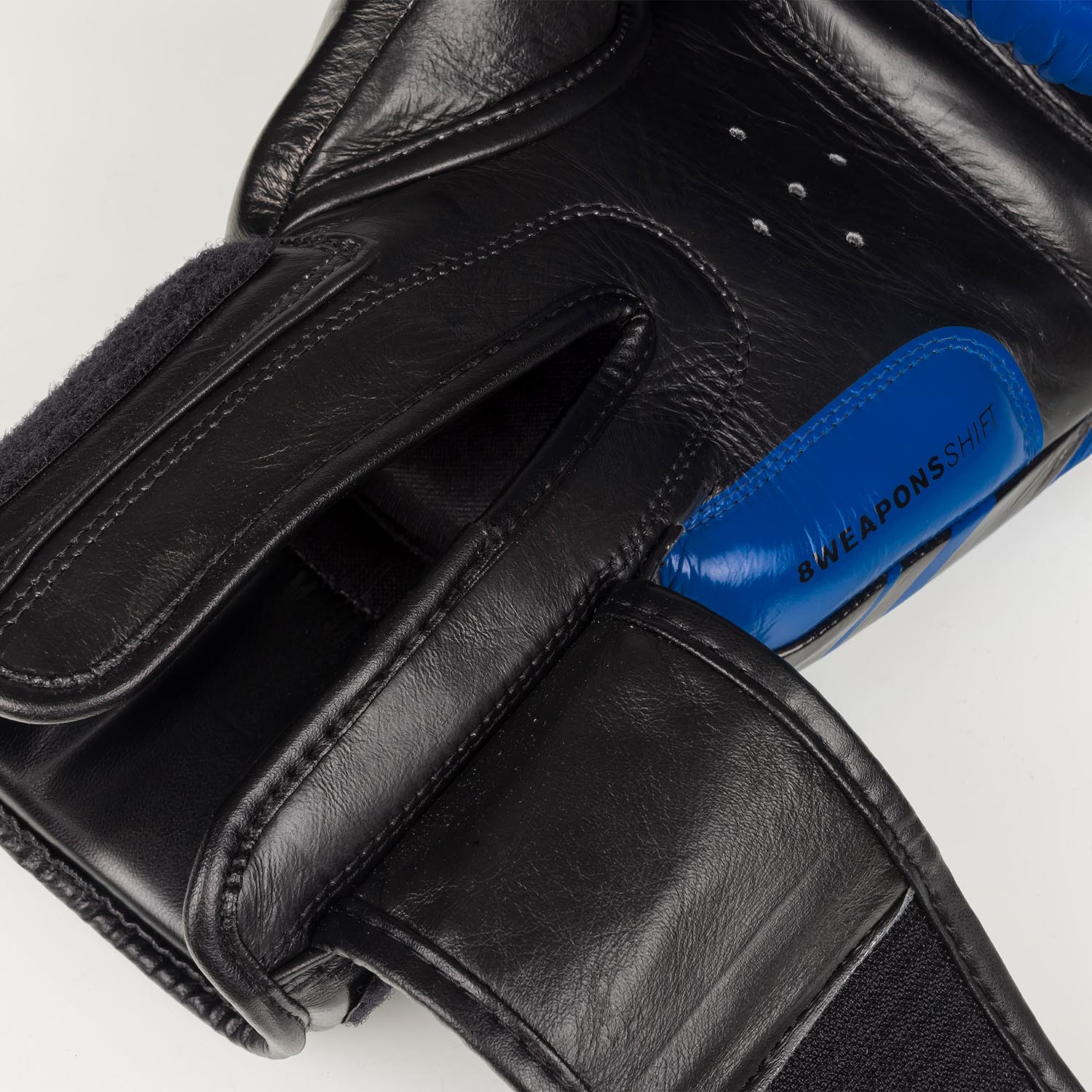 8 WEAPONS Boxing Gloves, Shift Competition, blue-black, 10 Oz