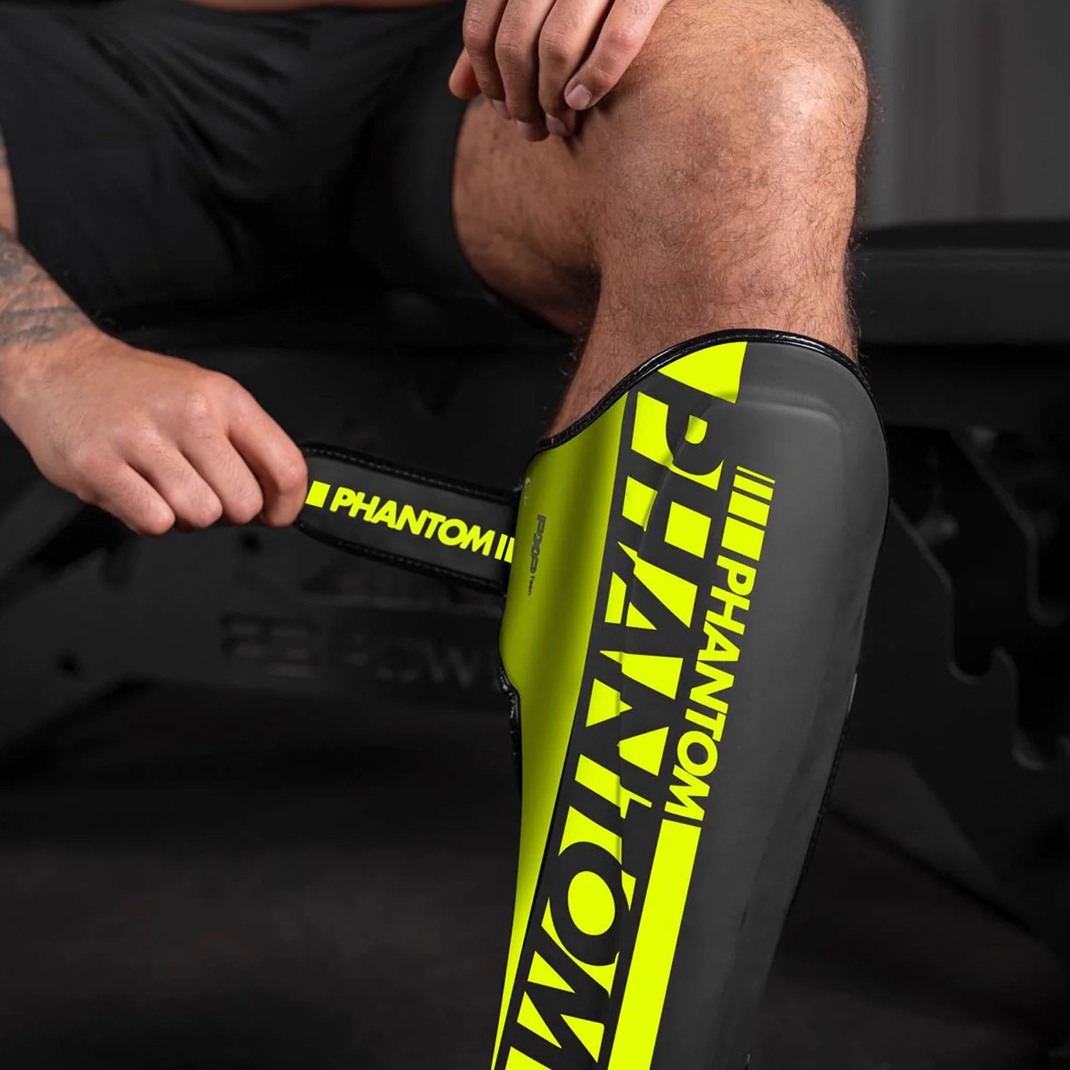 Phantom Athletics Schienbeinschoner, Apex, Striking, neon S/M