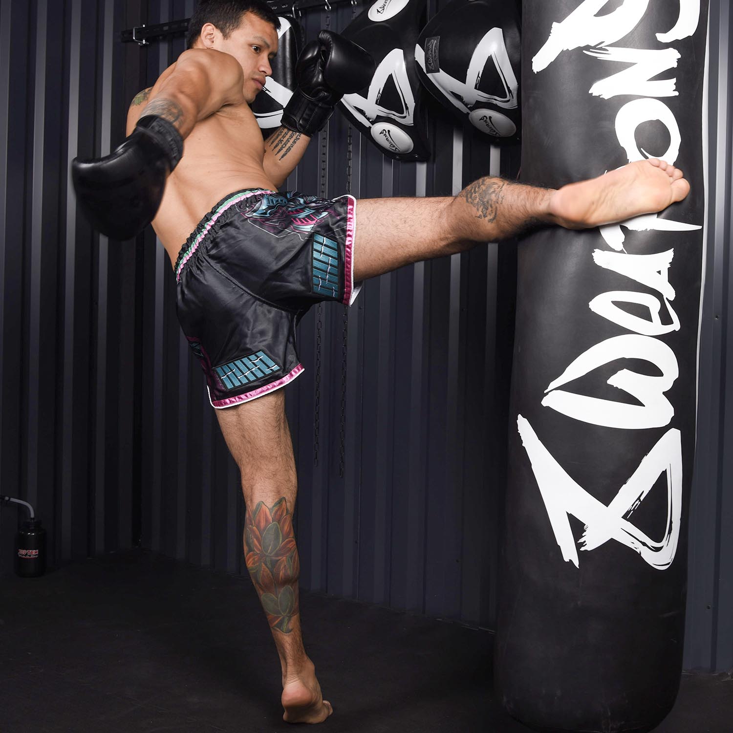 8 WEAPONS Muay Thai Shorts, Samurai 2.0, cyber, L