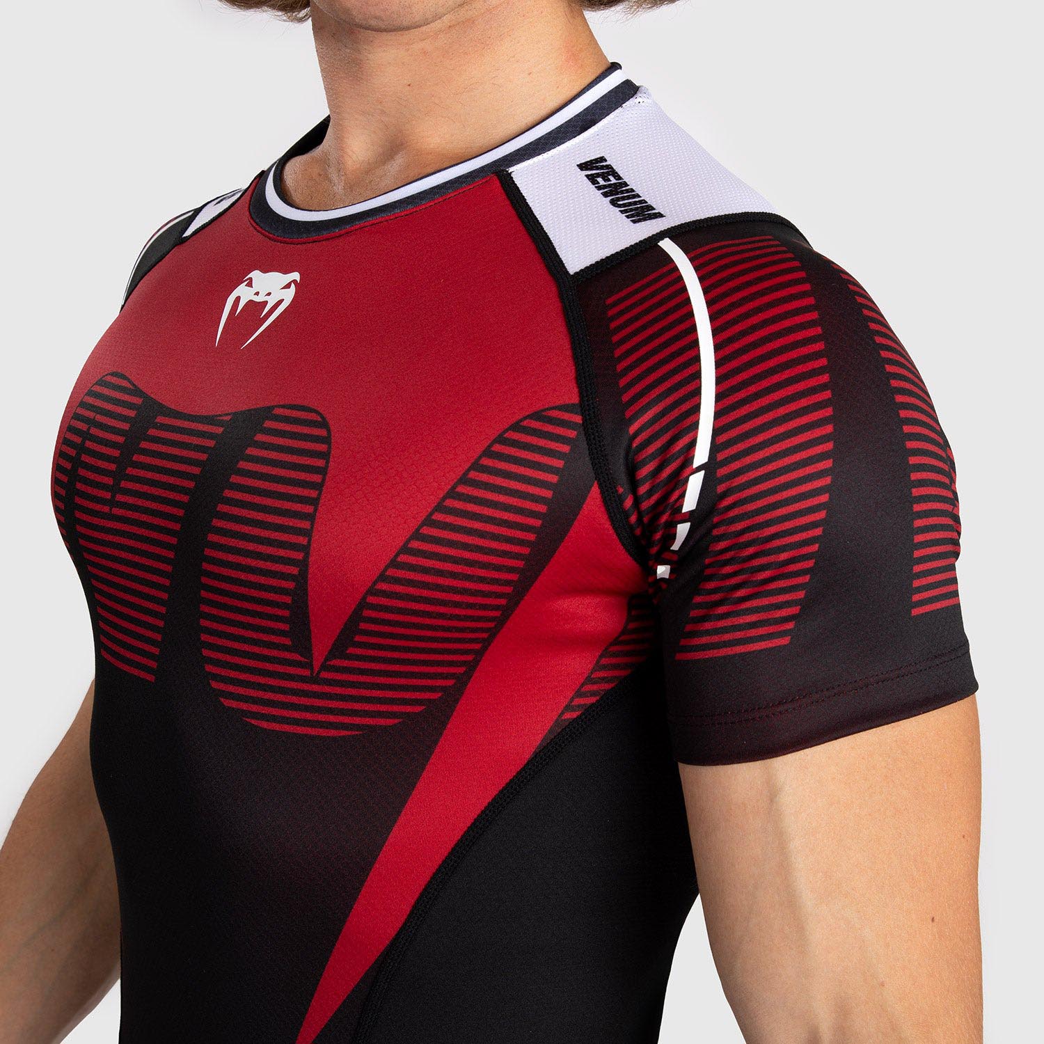 VENUM Rashguard, S/S, Adrenaline, schwarz-rot, L