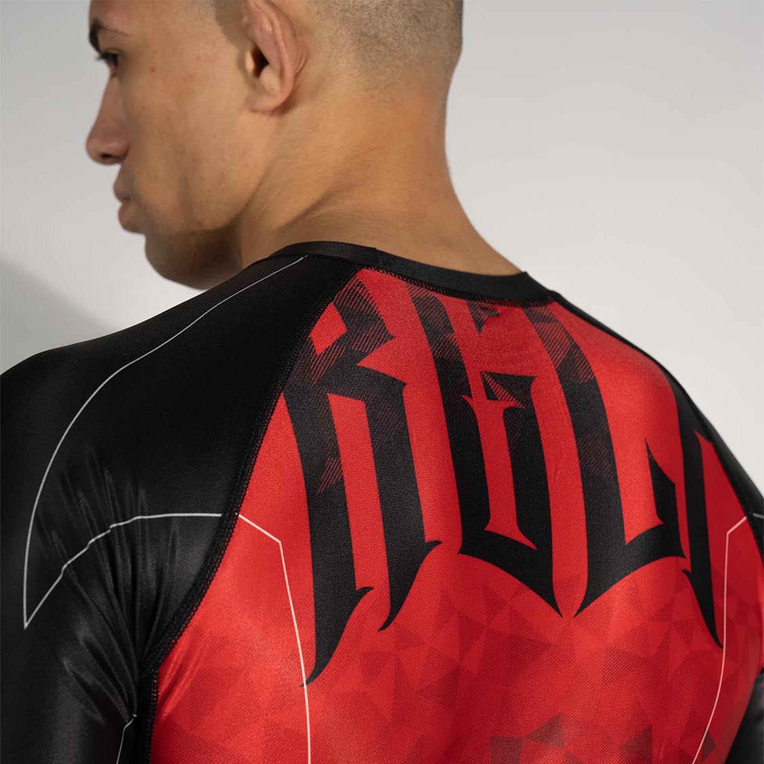 RINGLIFE Rashguard S/S - Transition black-red M