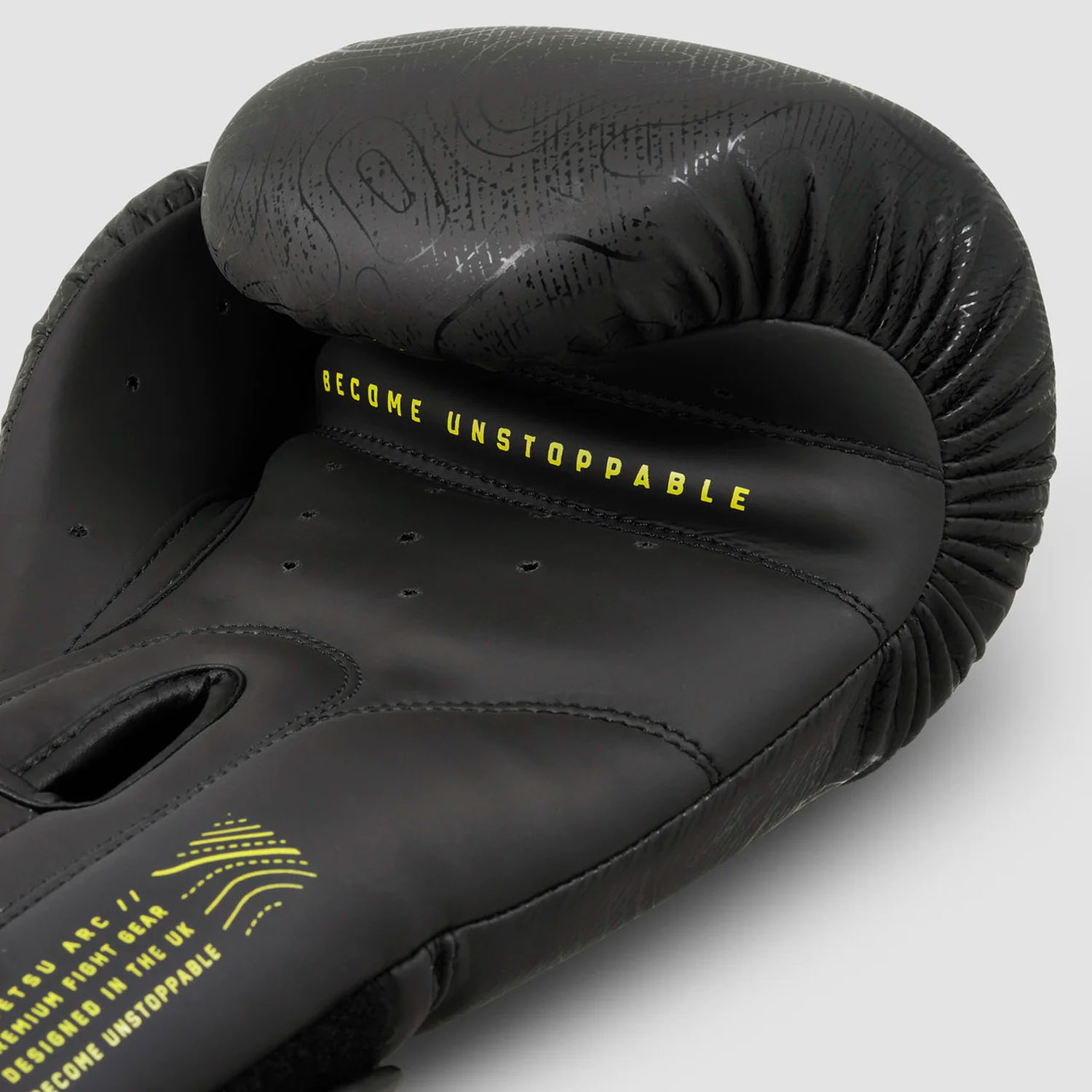 Fumetsu Boxing Gloves, Arc, black-yellow, 12 Oz