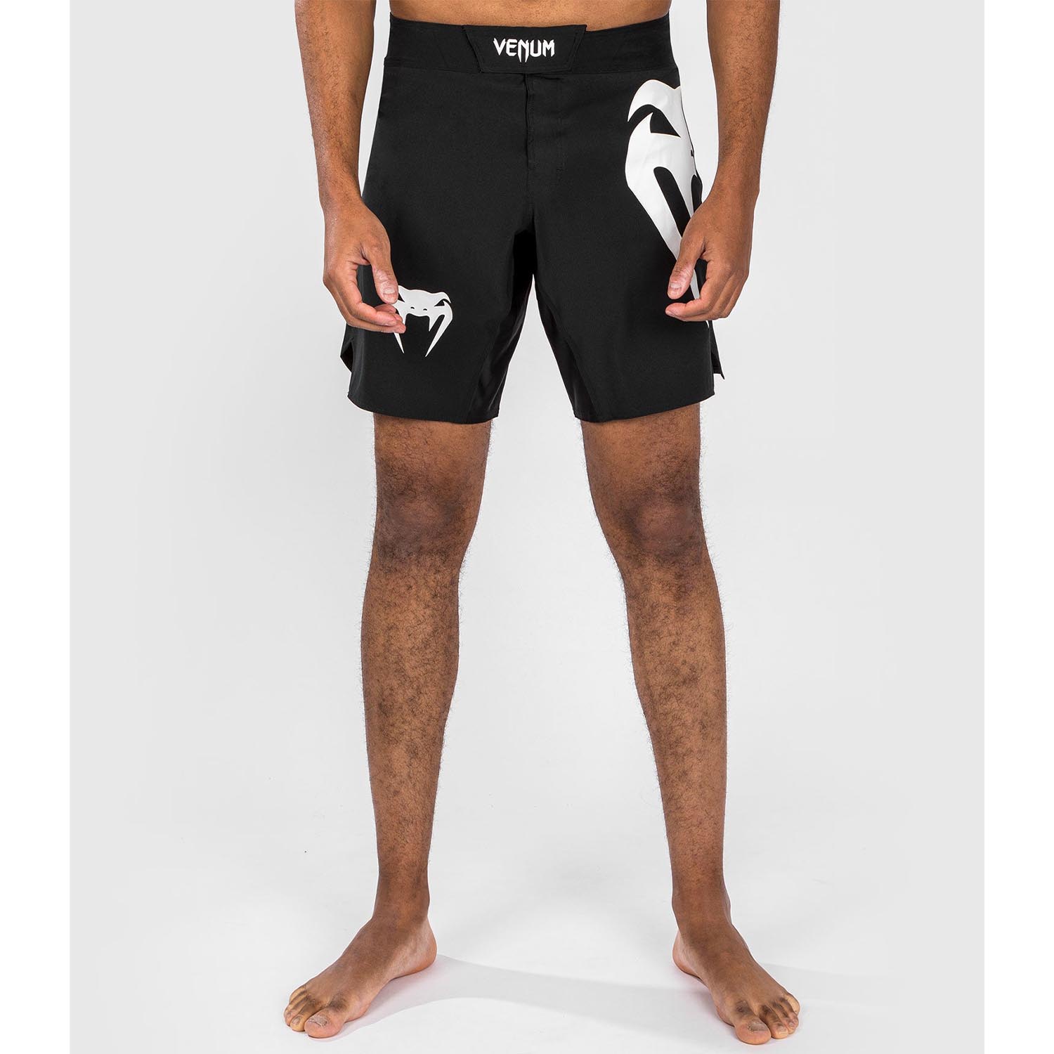 VENUM MMA Fight Shorts, Light 5.0, schwarz-weiß, XXL