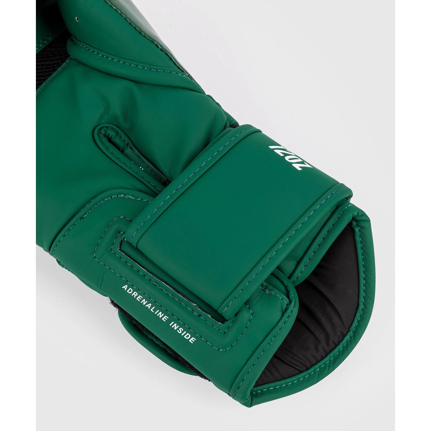 VENUM Boxing Gloves, Challenger 4.0, green, 16 Oz