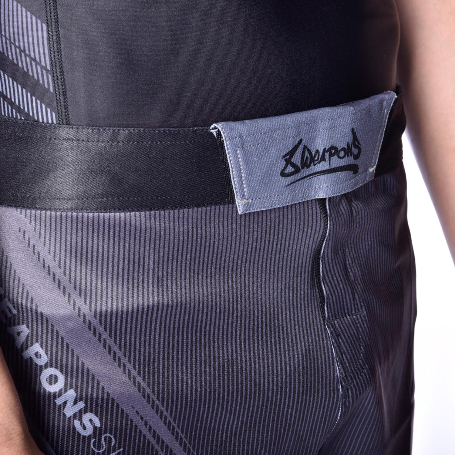 8 WEAPONS Fight Shorts, Shift, black-black, XXL