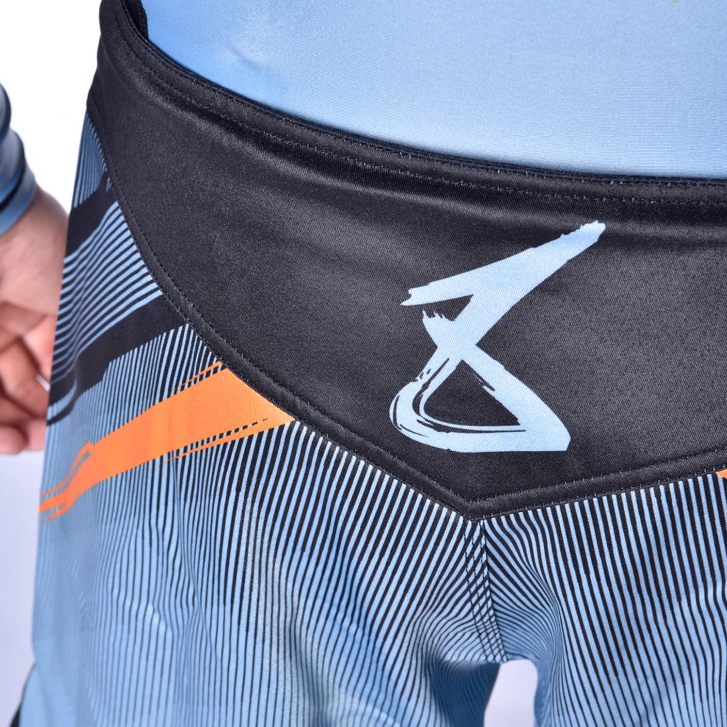8 WEAPONS Fight Shorts, Shift, ice-grey-orange, XXL