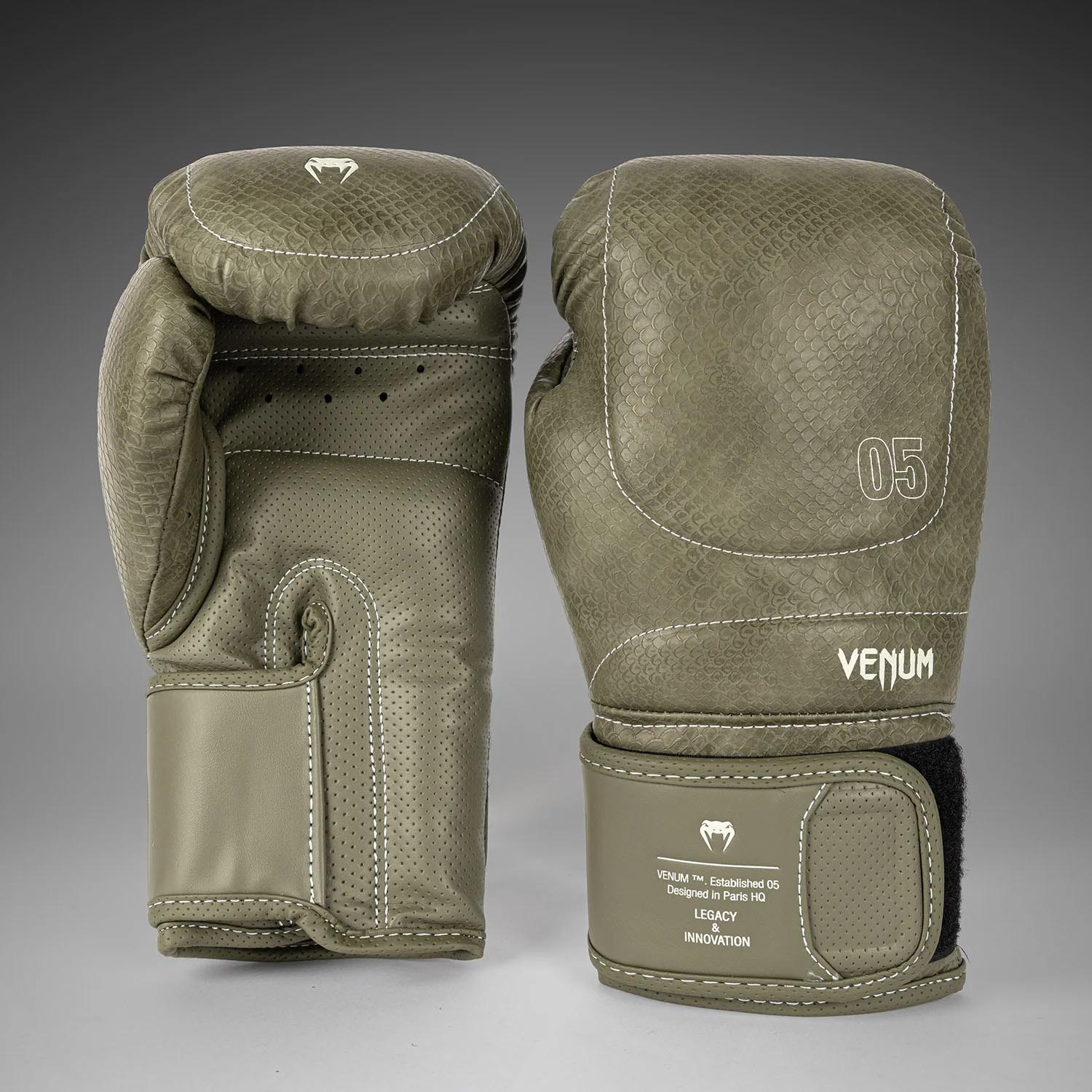VENUM Boxing Gloves, Impact Evo Scales, dark green, 16 Oz