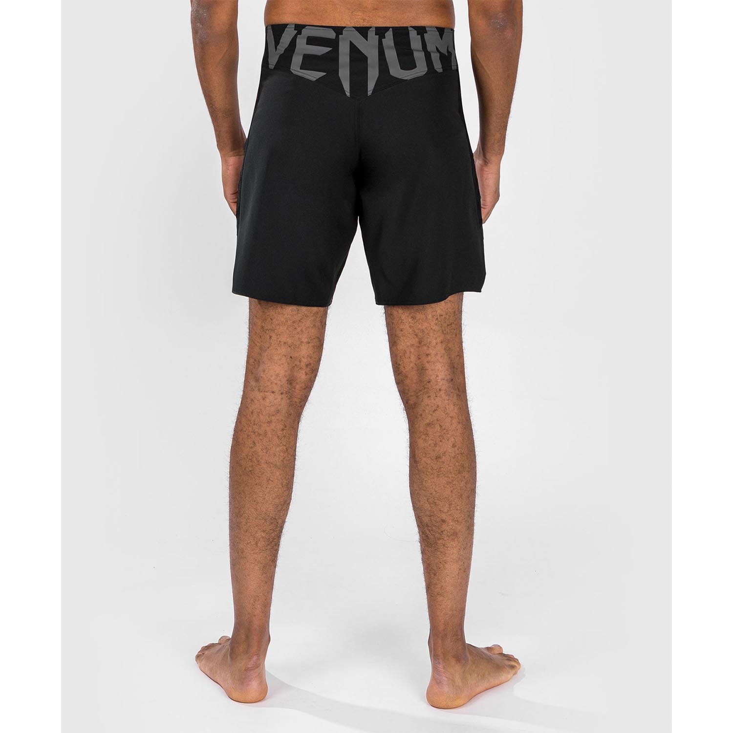 VENUM MMA Fight Shorts, Light 5.0, schwarz-weiß, M