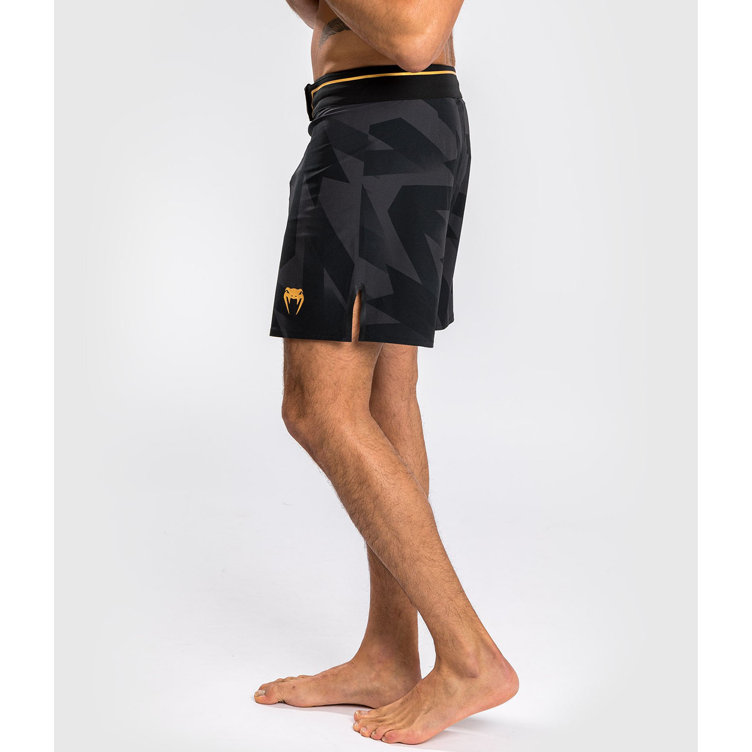 VENUM MMA Fight Shorts, Razor, black-gold, XXL