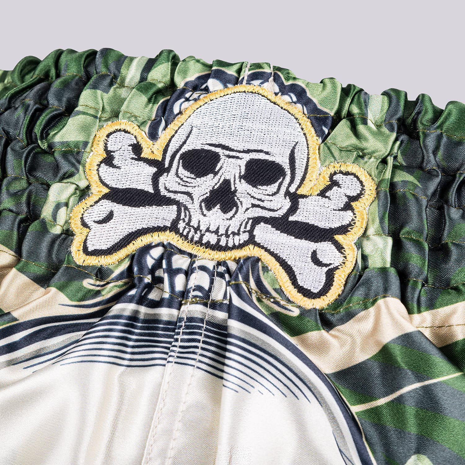 8 WEAPONS Muay Thai Shorts, Bone Island, olive-gold, XXL