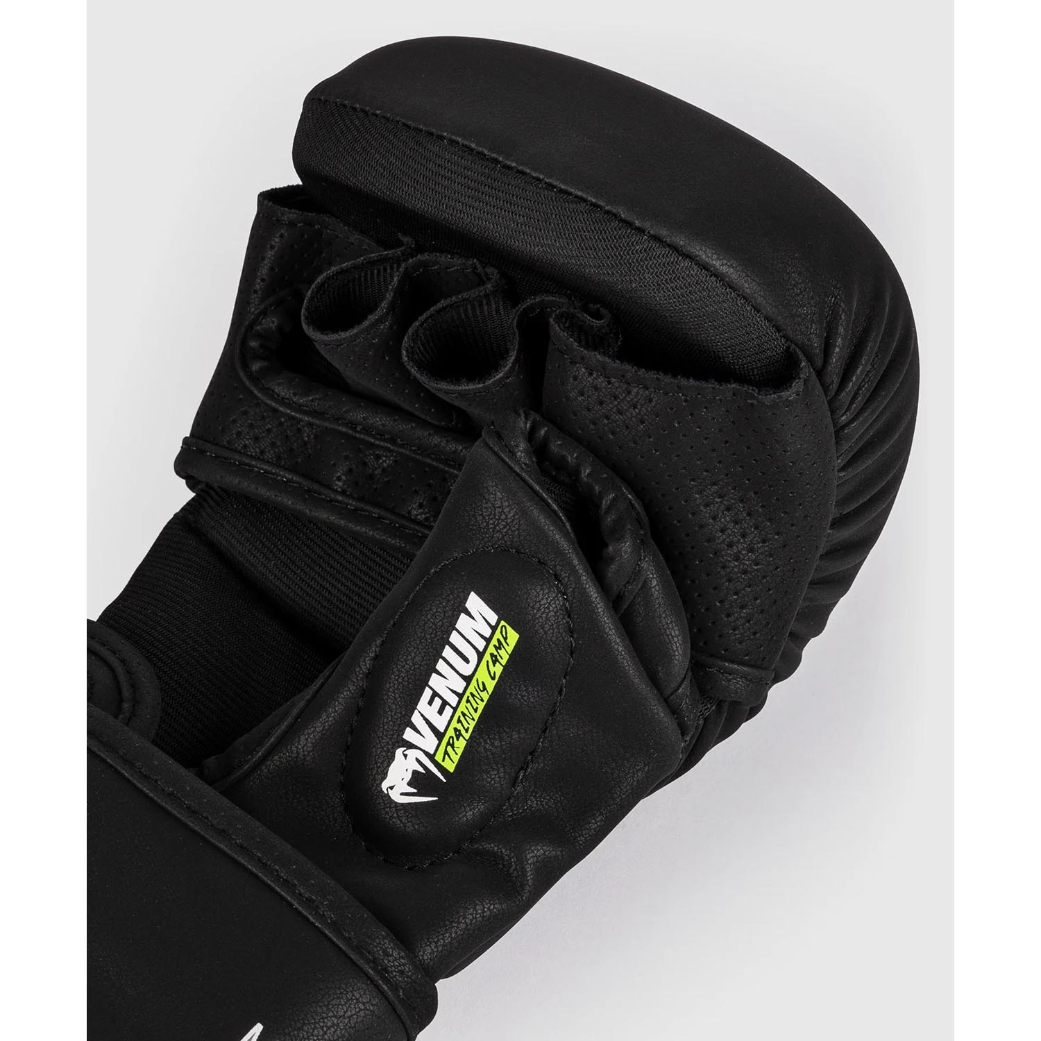 VENUM MMA Sparring Gloves, Training Camp 4.0, black-neon green, L/XL
