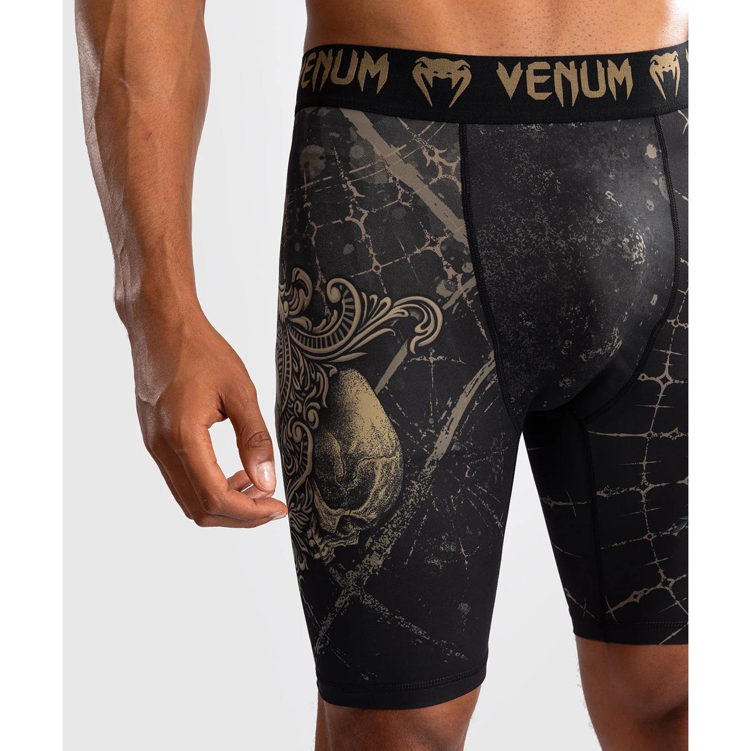 VENUM Compression Shorts, Santa Muerte 5.0, black-gold, XL