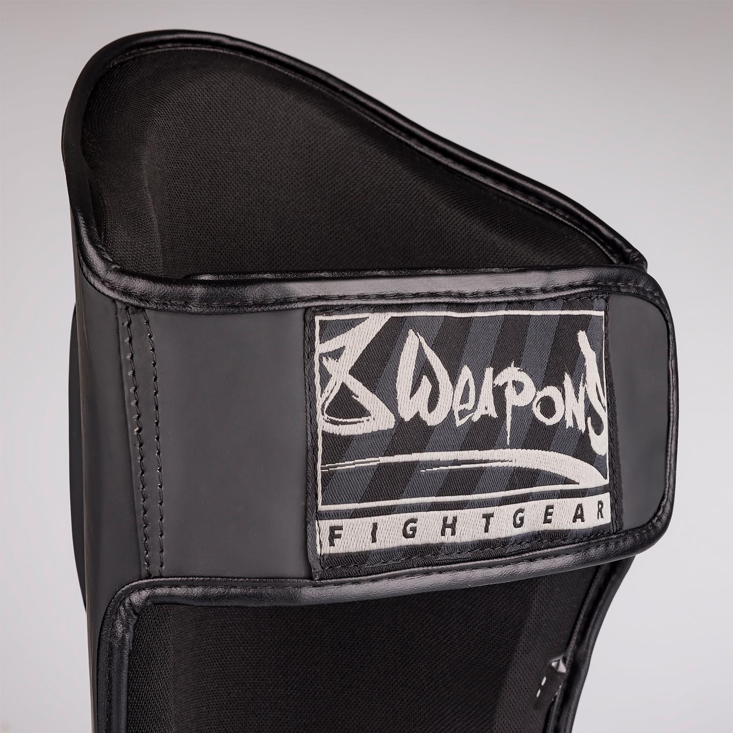 8 WEAPONS Shin Guards, Unlimited 2.0, black-black, XL