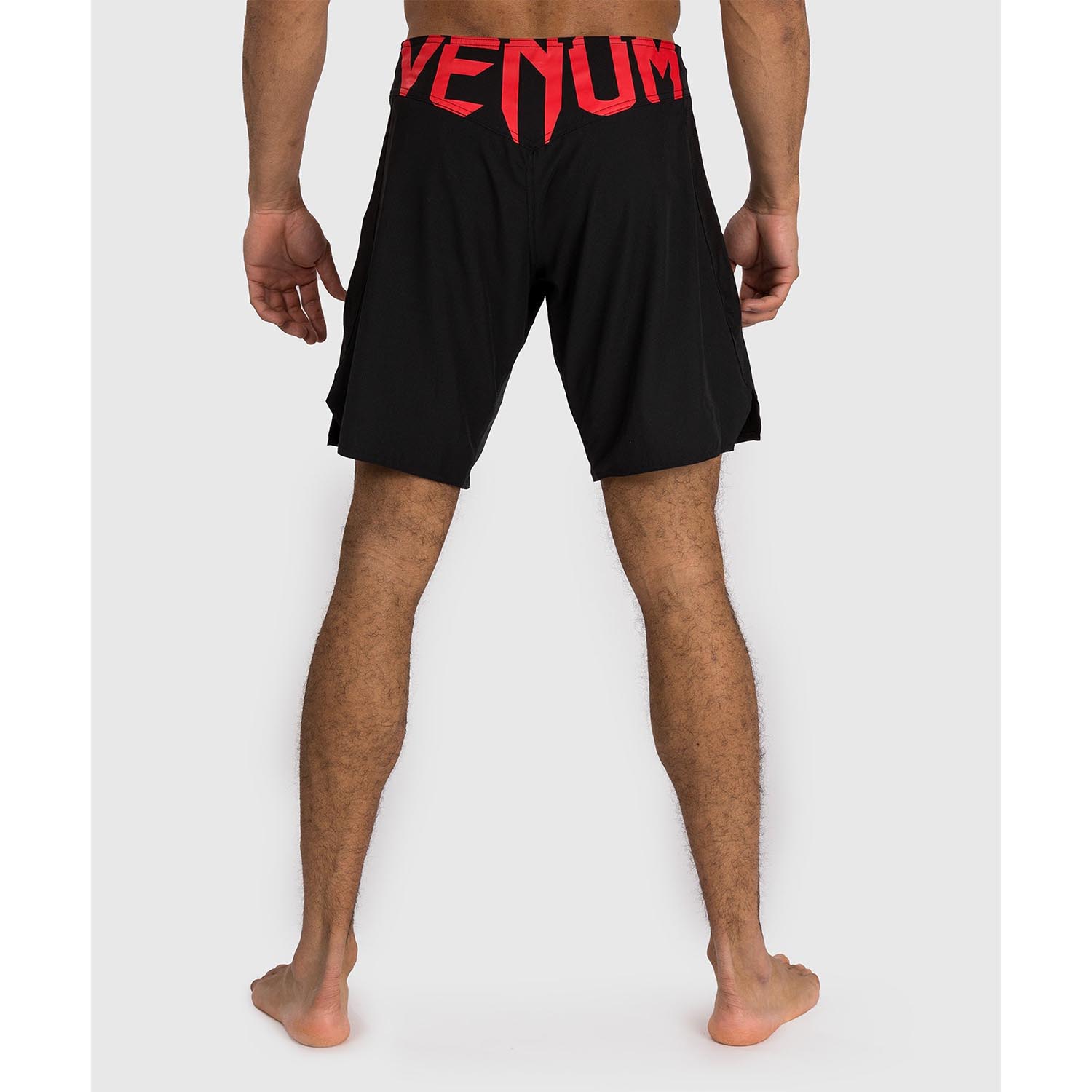 VENUM MMA Fight Shorts, Light 5.0, schwarz-rot, XL