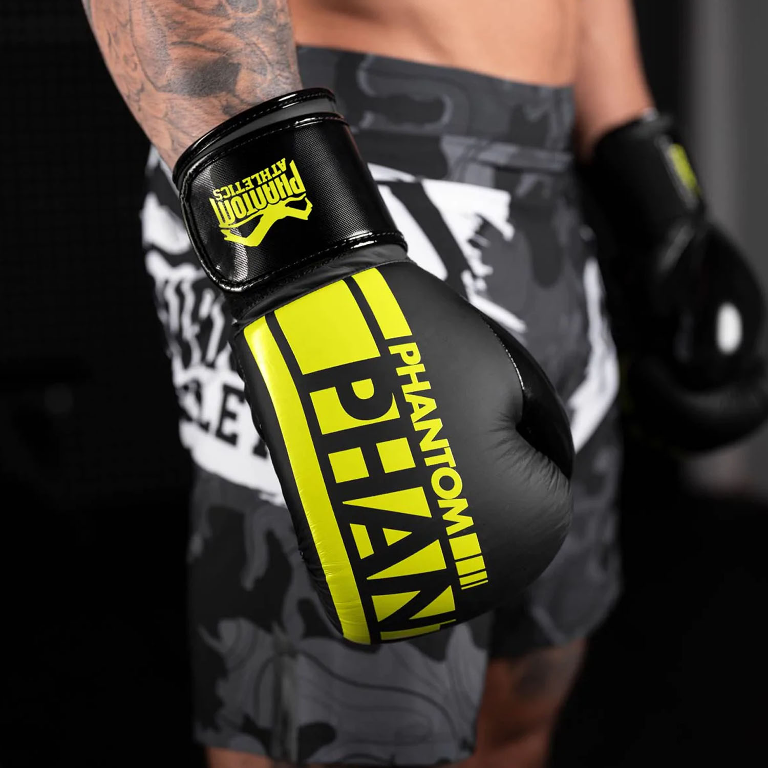 Phantom Athletics Boxhandschuhe, Apex, schwarz-neongelb, 16 Oz