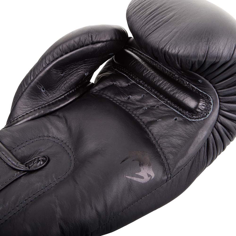 VENUM Boxing Gloves, Giant, 3.0, black-matt, 10 Oz