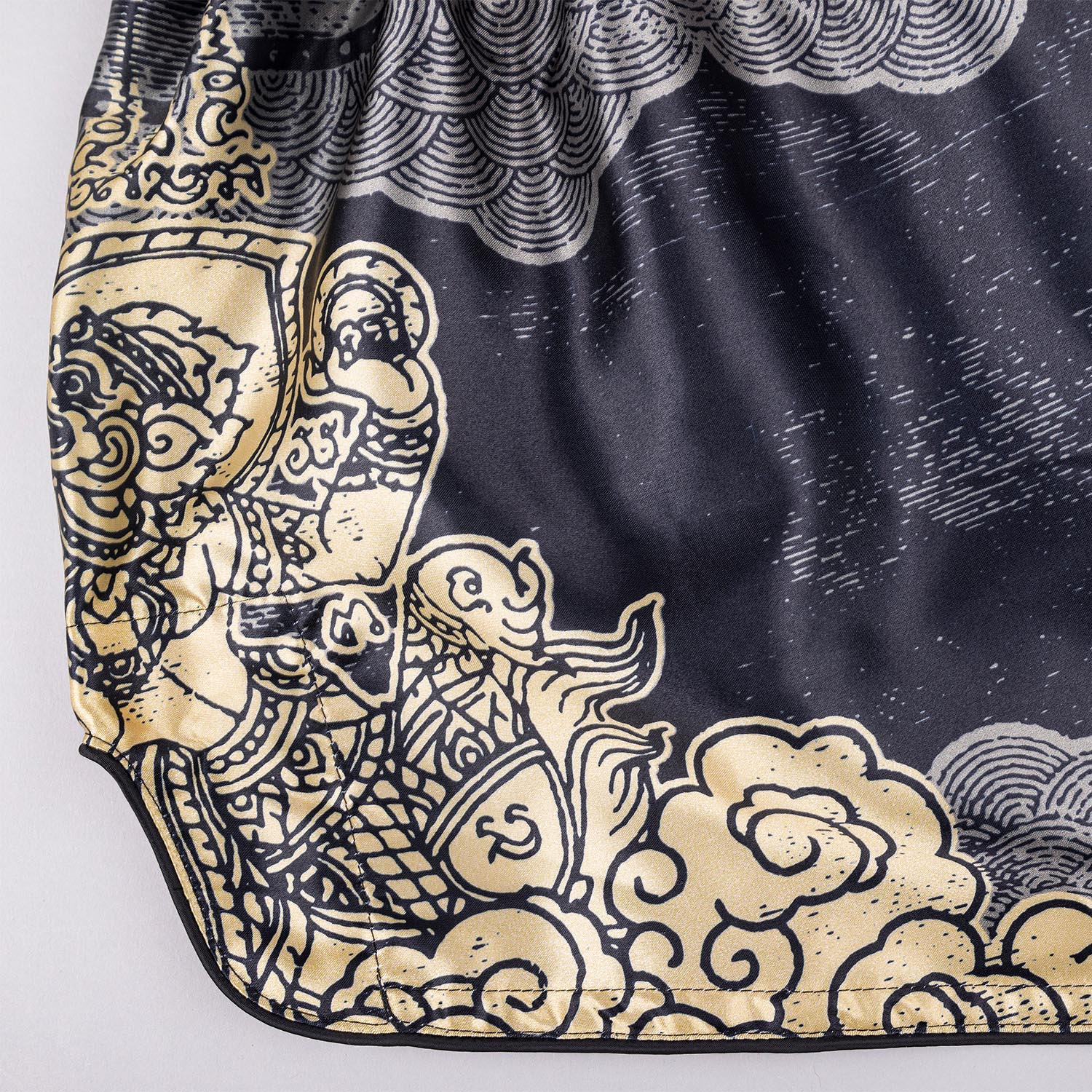 8 WEAPONS Muay Thai Shorts, Hanuman, black-gold, XXL
