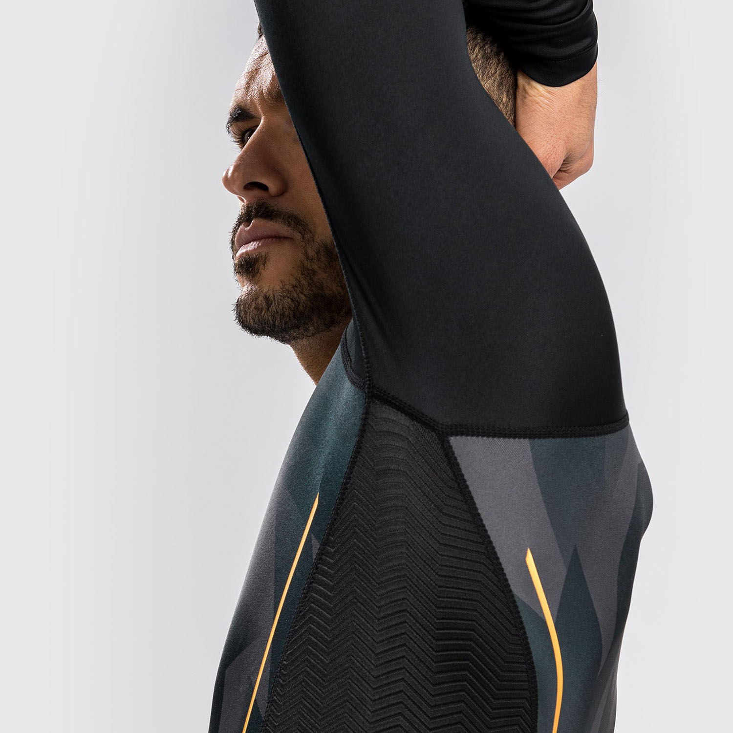 VENUM Rashguard, L/S, Razor, schwarz-gold, XXL