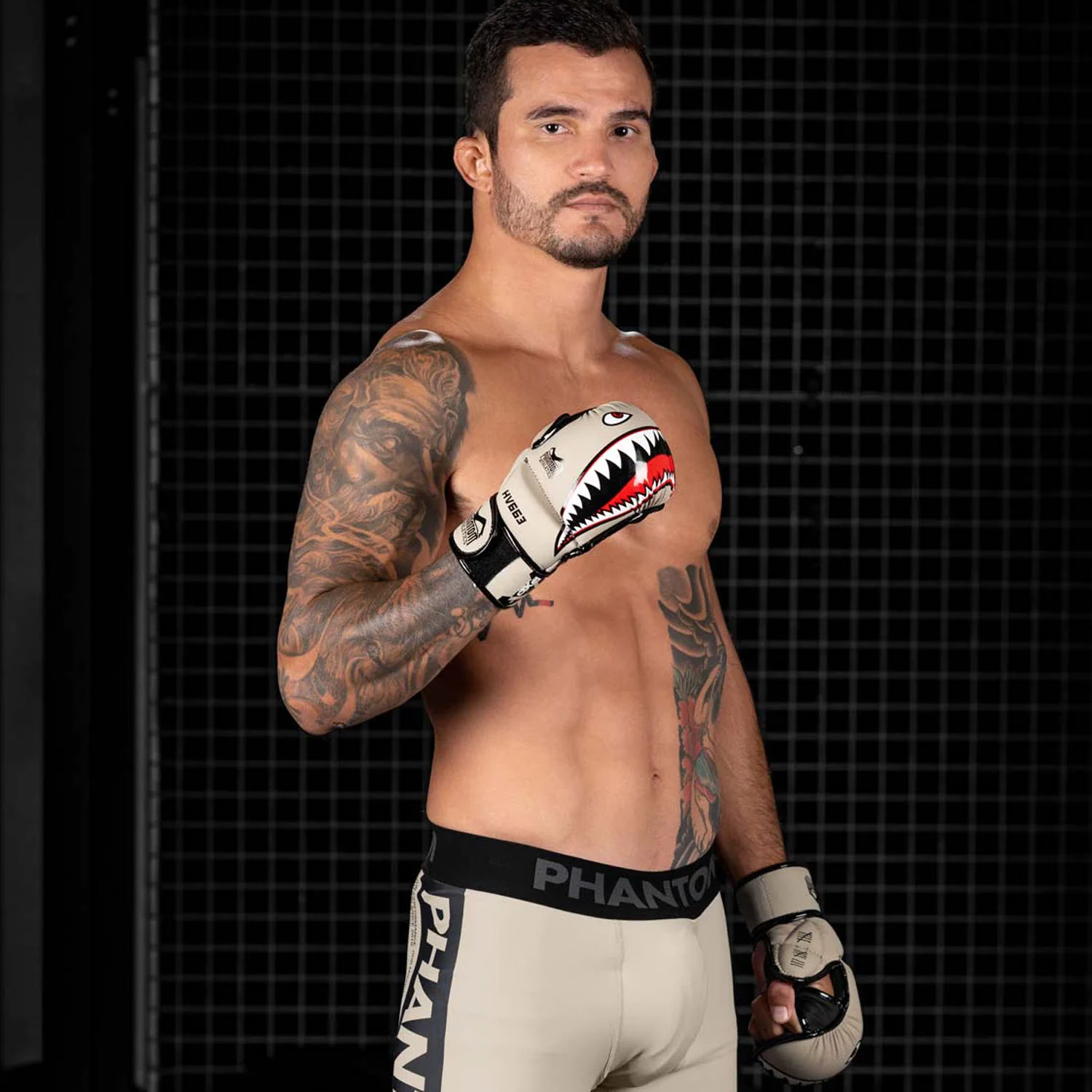 Phantom Athletics MMA Sparring Gloves, Fight Squad, sand, S/M