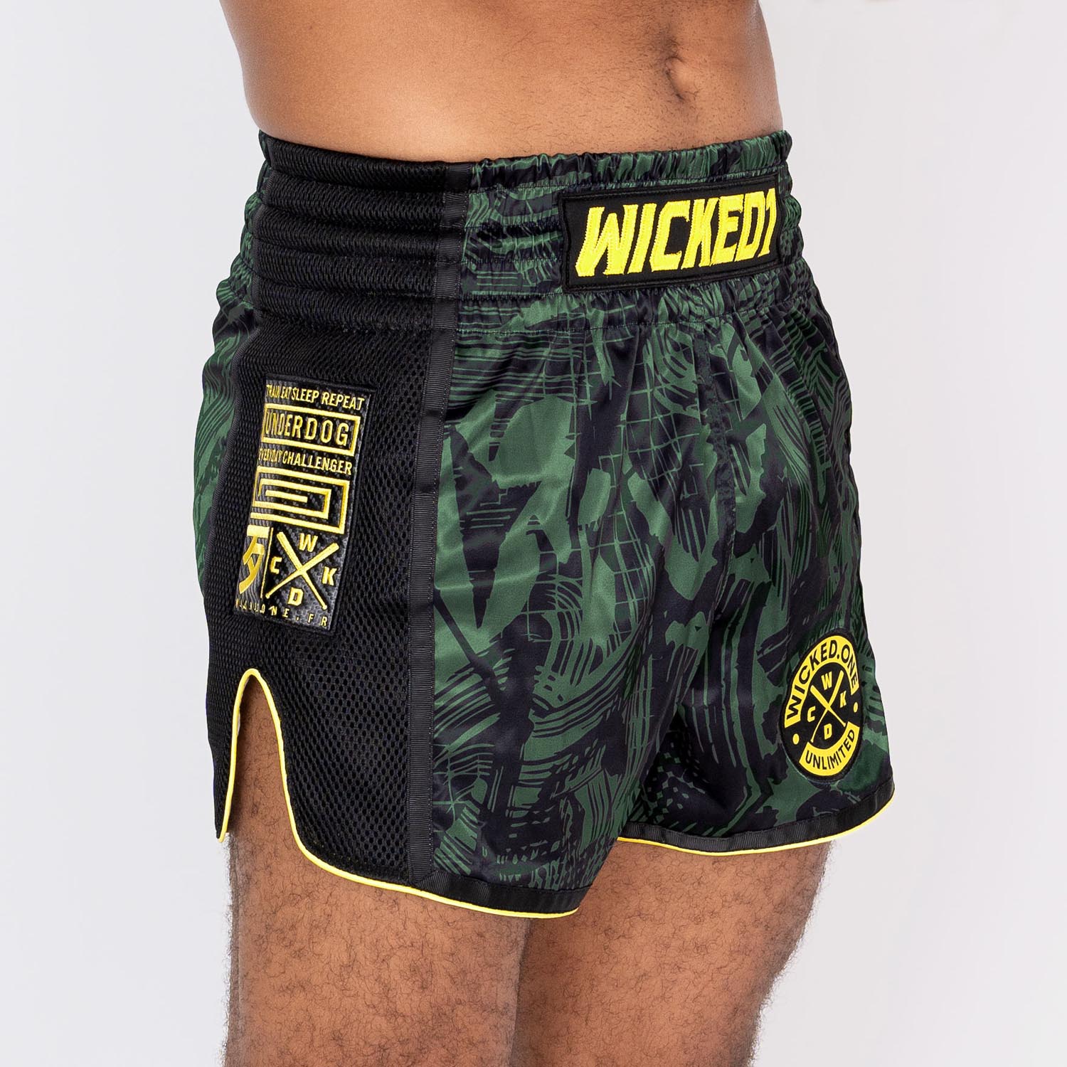Wicked One Muay Thai Shorts, Havoc, olive-gelb, M