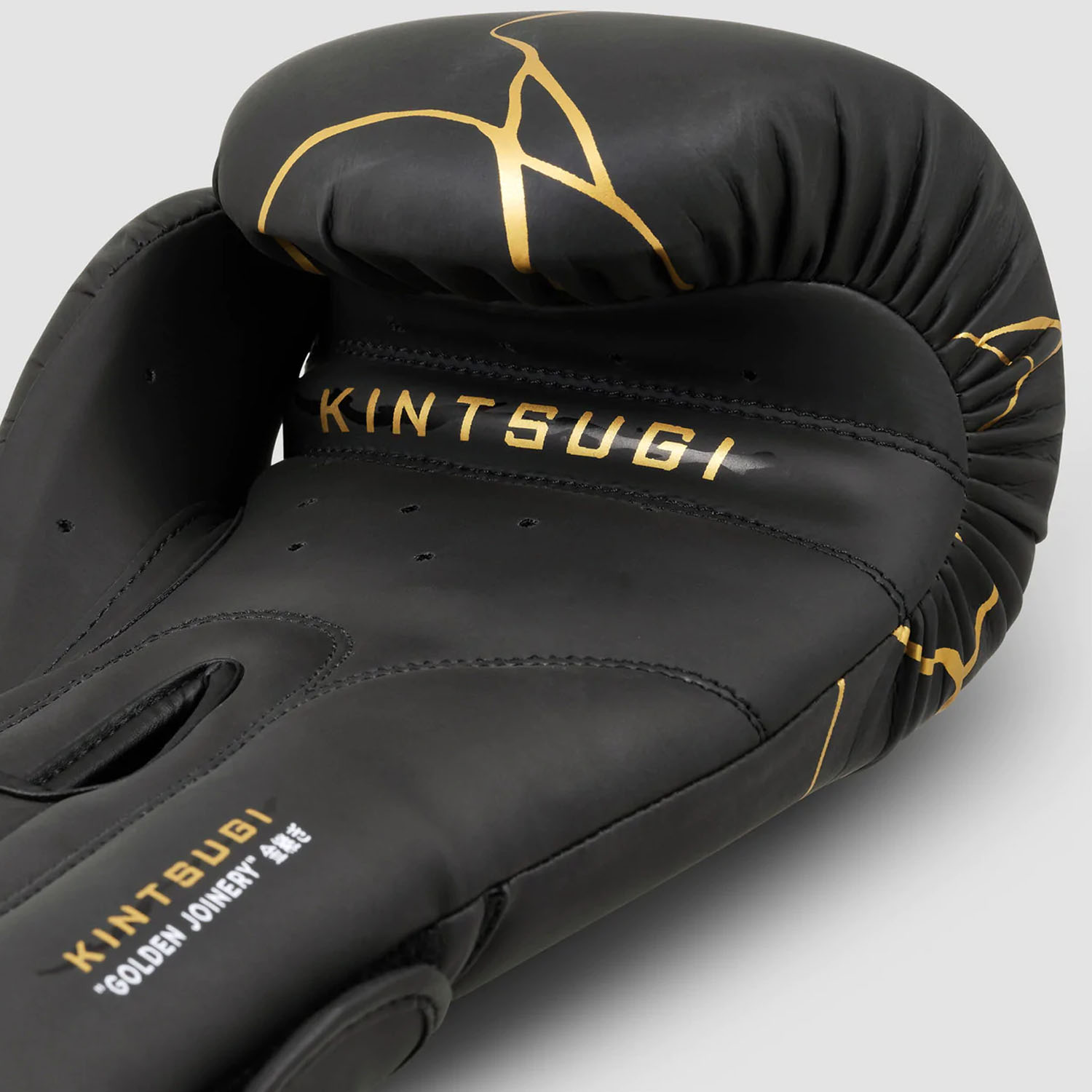 Fumetsu Boxhandschuhe, Kintsugi, schwarz-gold, 12 Oz