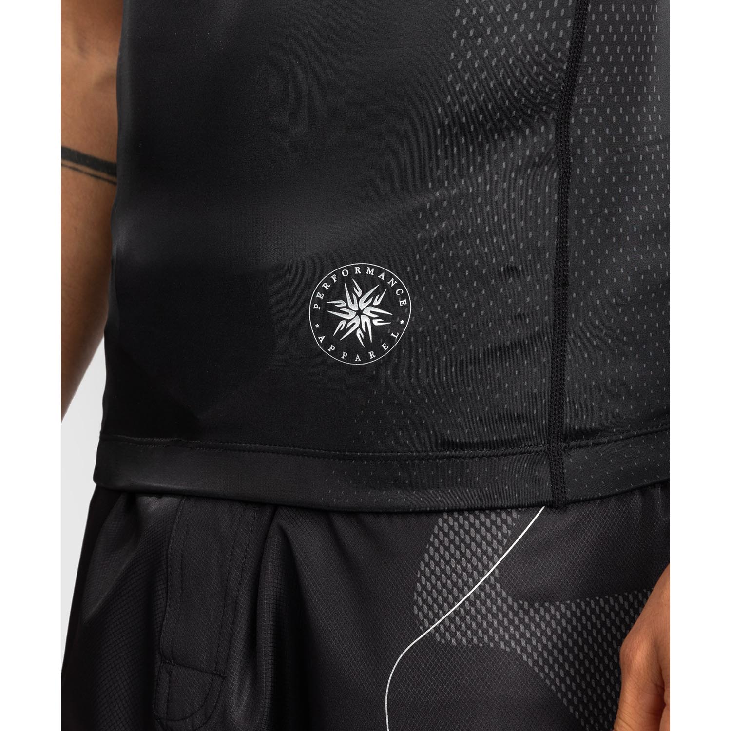 VENUM Rashguard, S/S, Nexus, black-silver, XXL