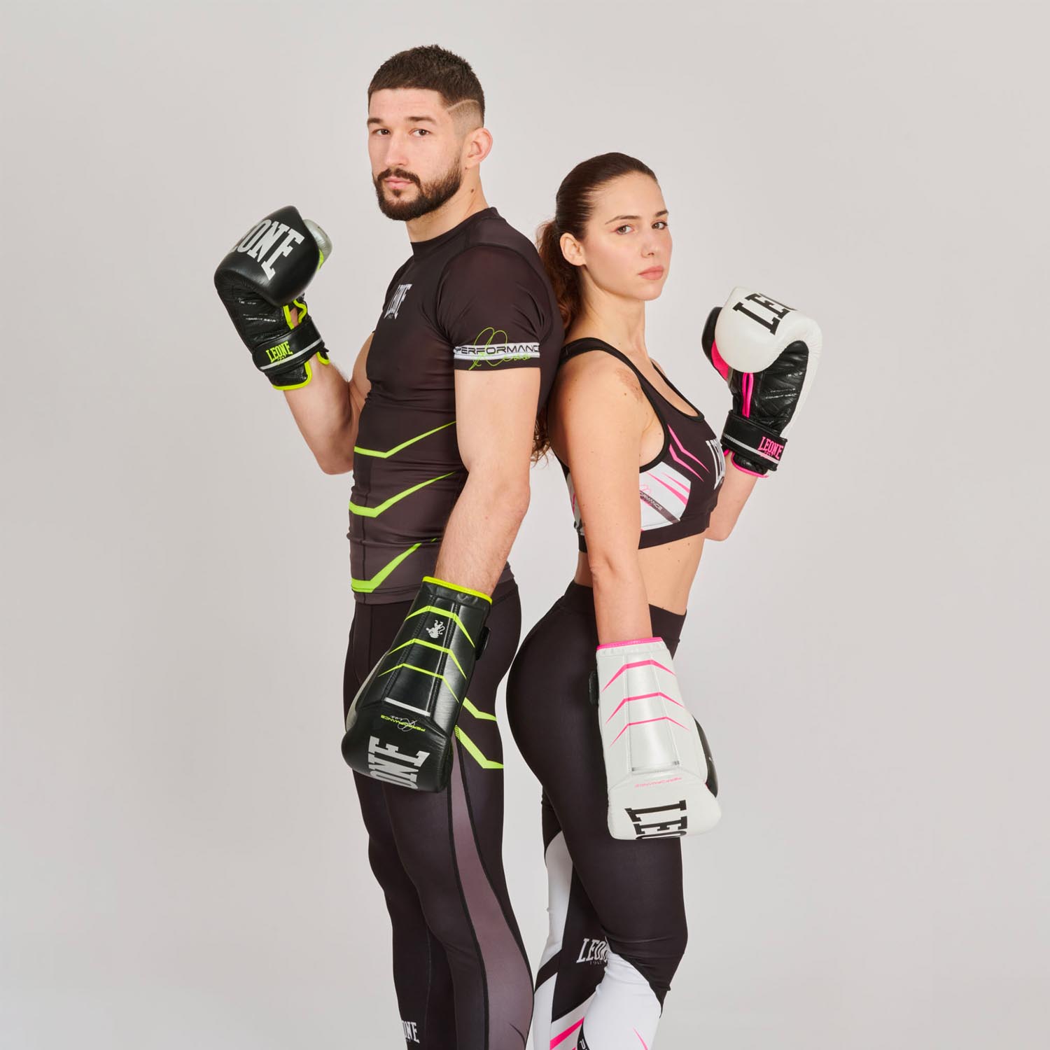 LEONE Boxing Gloves, Revo Fluo, GN110F, black, 14 Oz